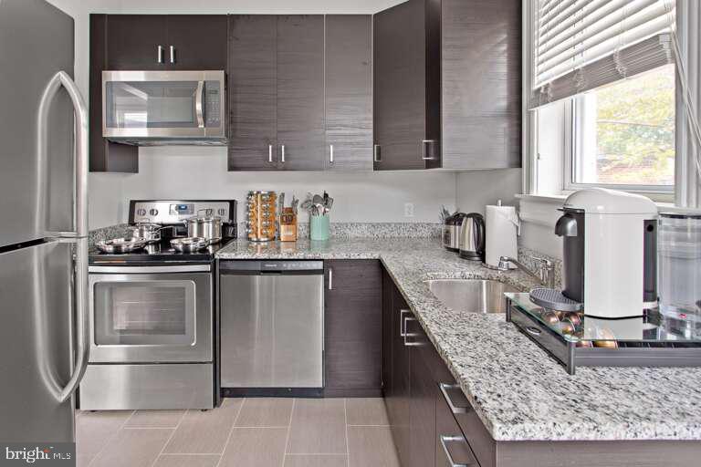 OLD TOWN ALEXANDRIA - Residential Lease