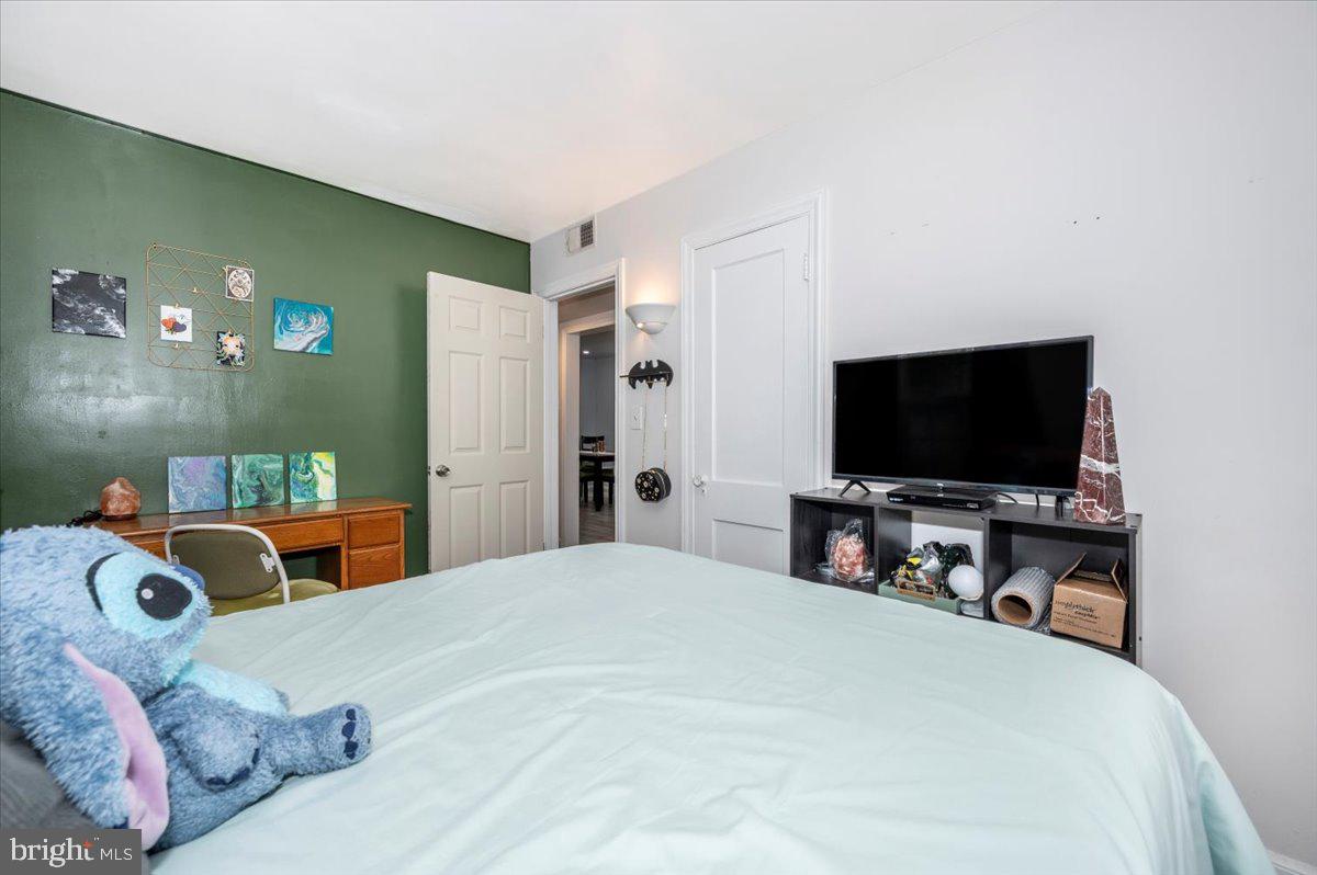 ROCKCREST - Residential