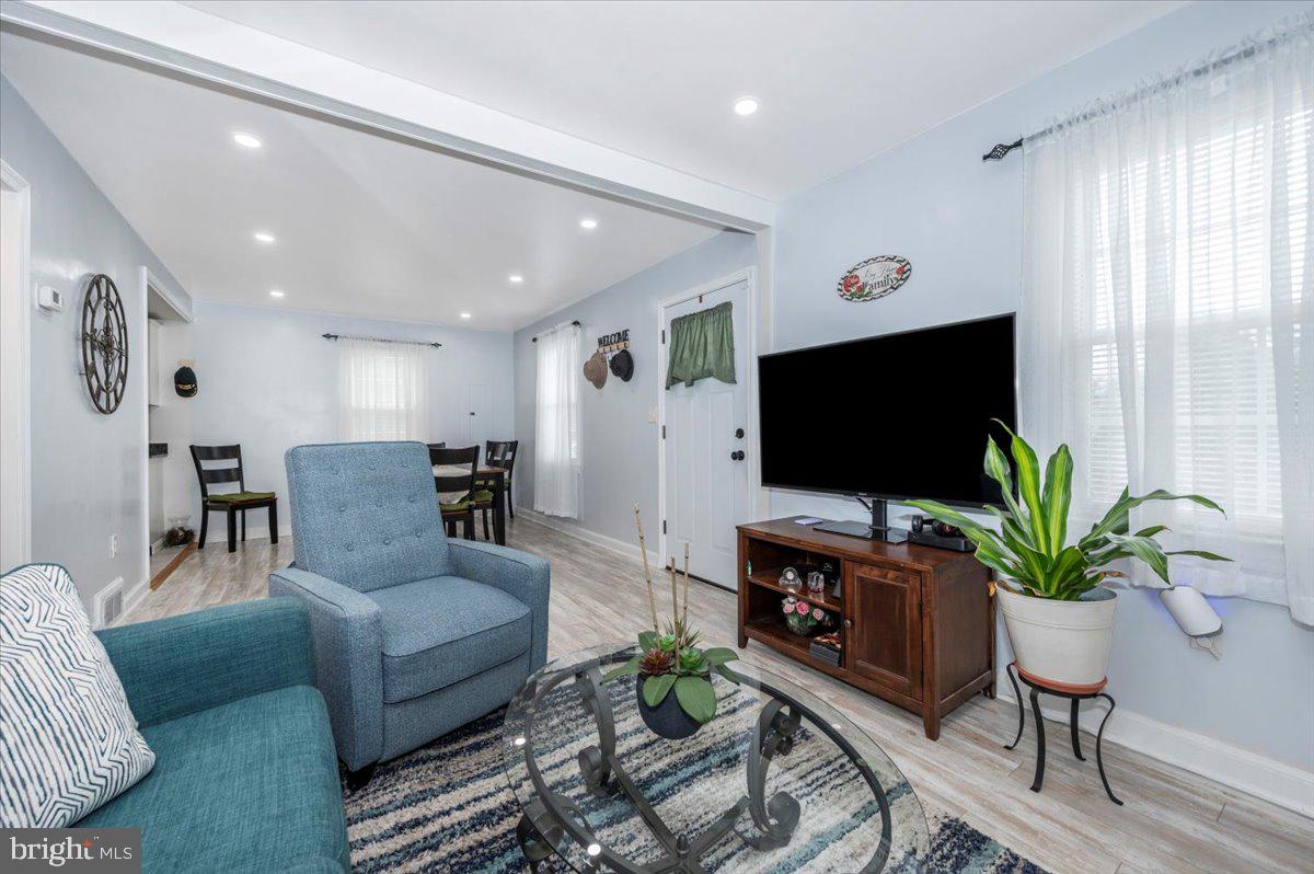 ROCKCREST - Residential