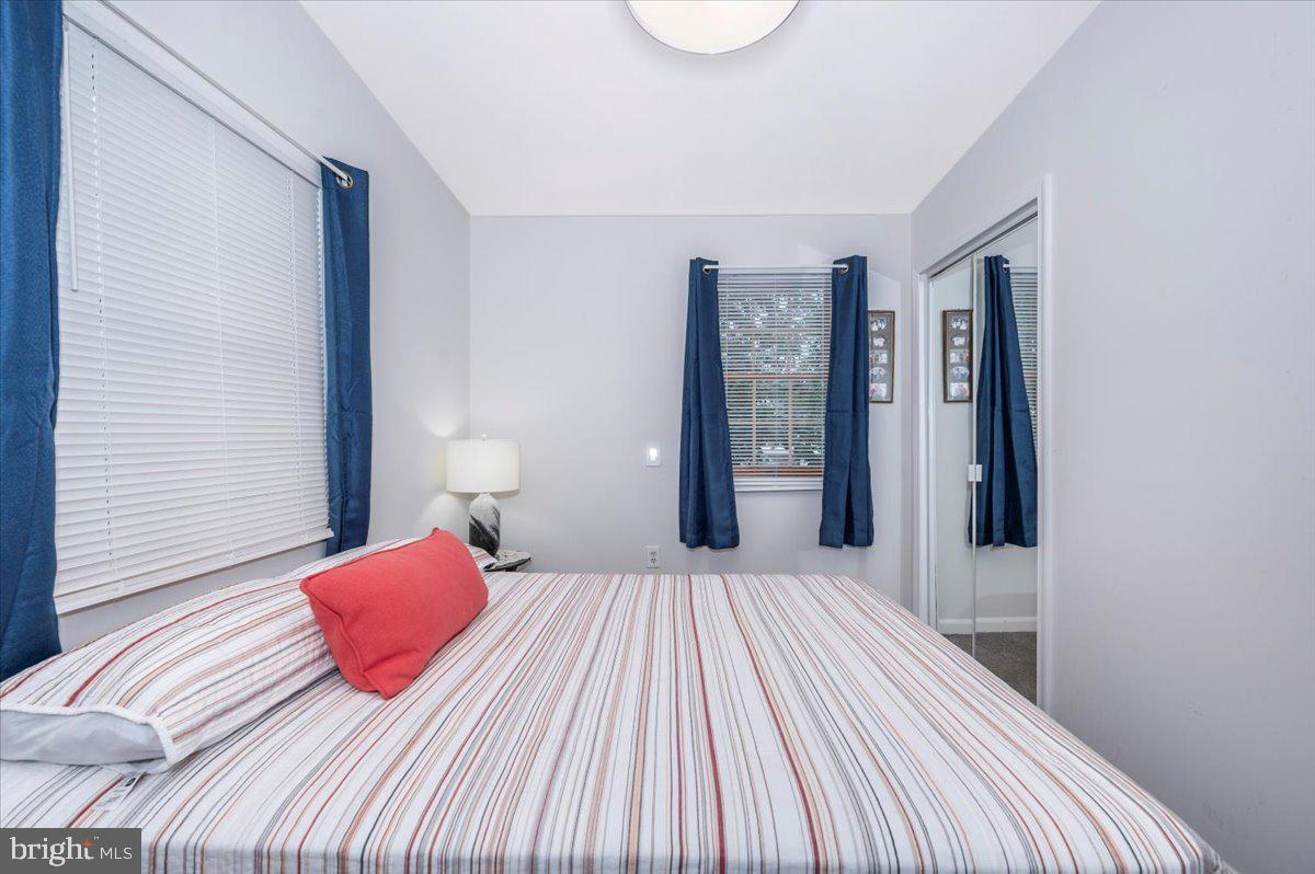 ROCKCREST - Residential