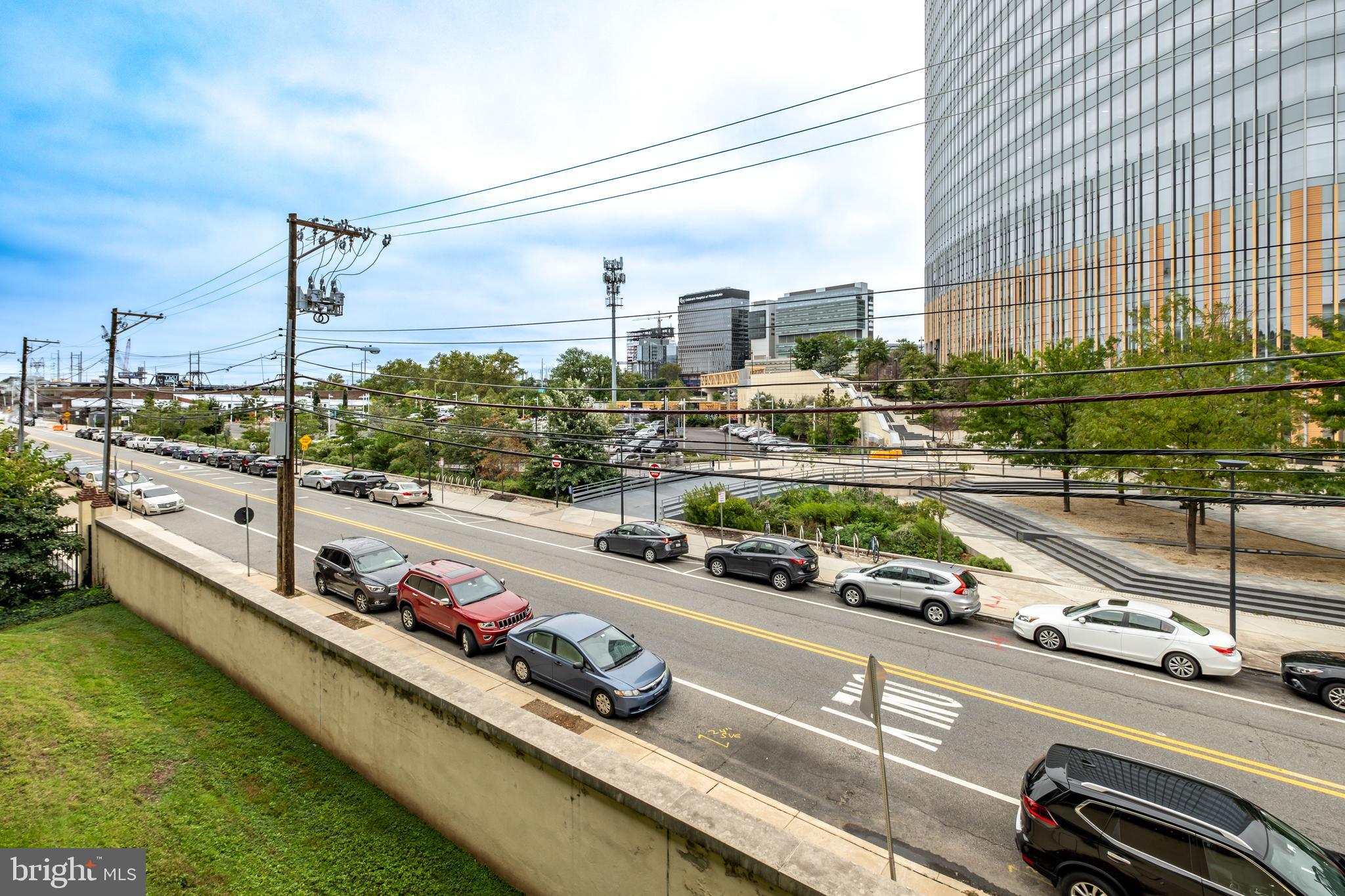 NAVAL SQUARE - Residential Lease