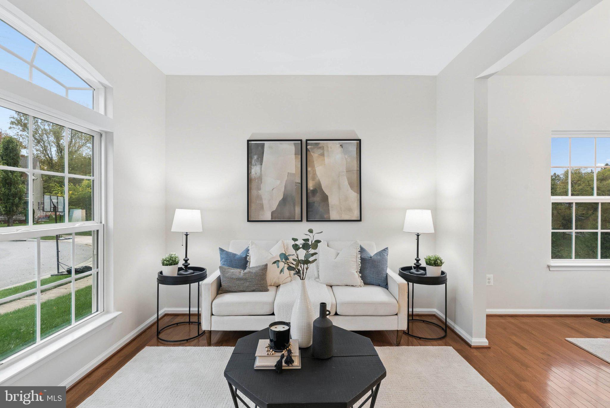 322 DAPHNE COURT