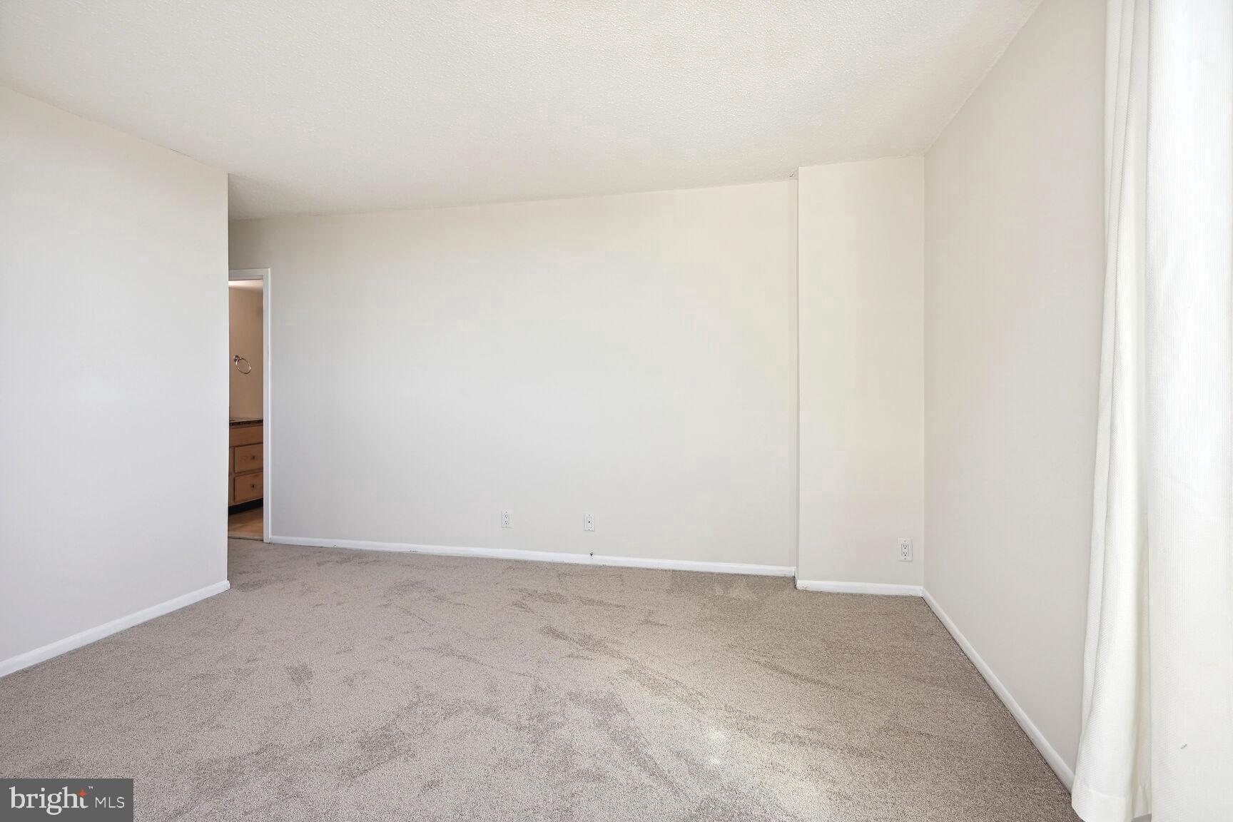 THE ELIZABETH - Residential