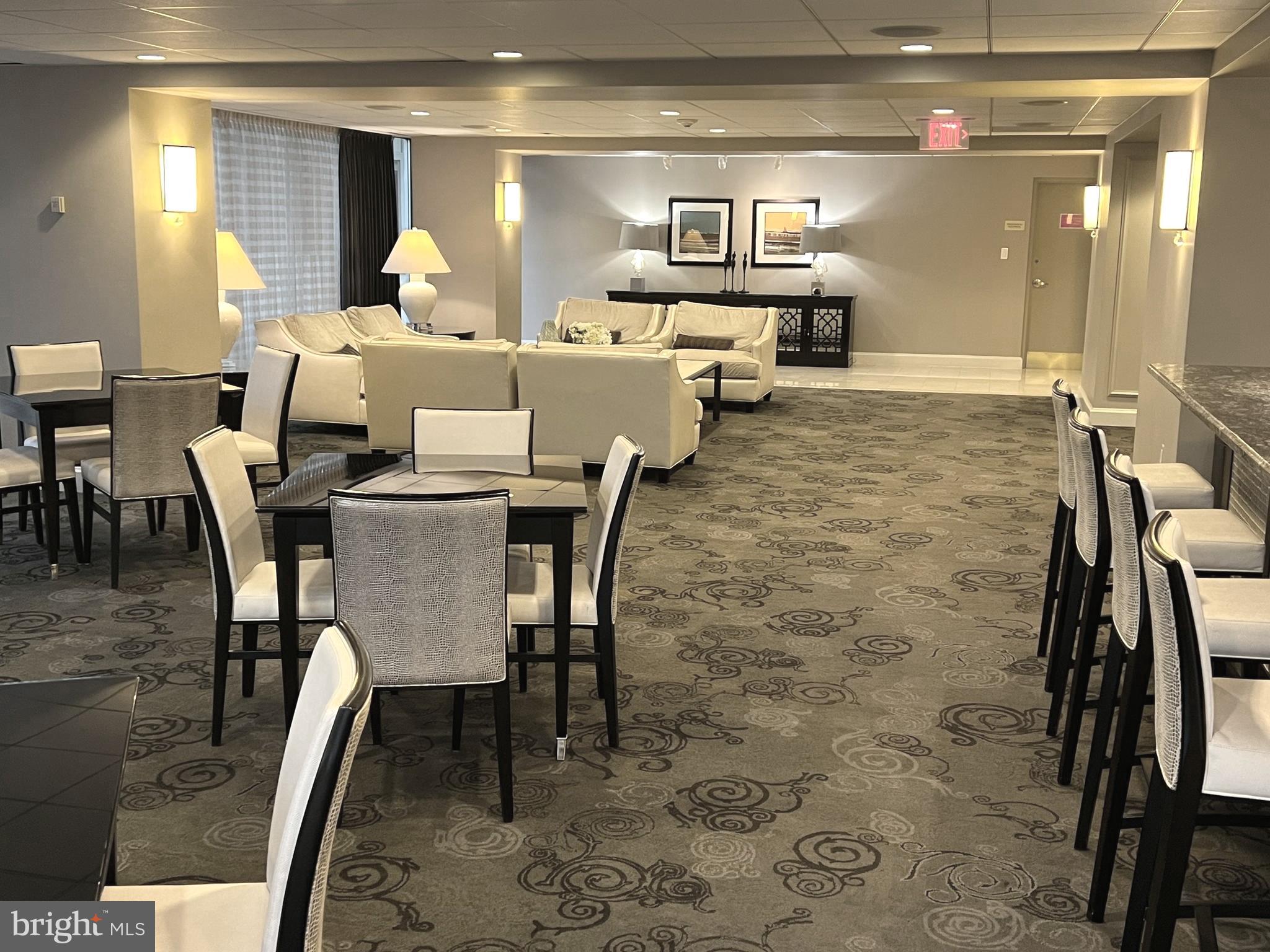 THE ELIZABETH - Residential