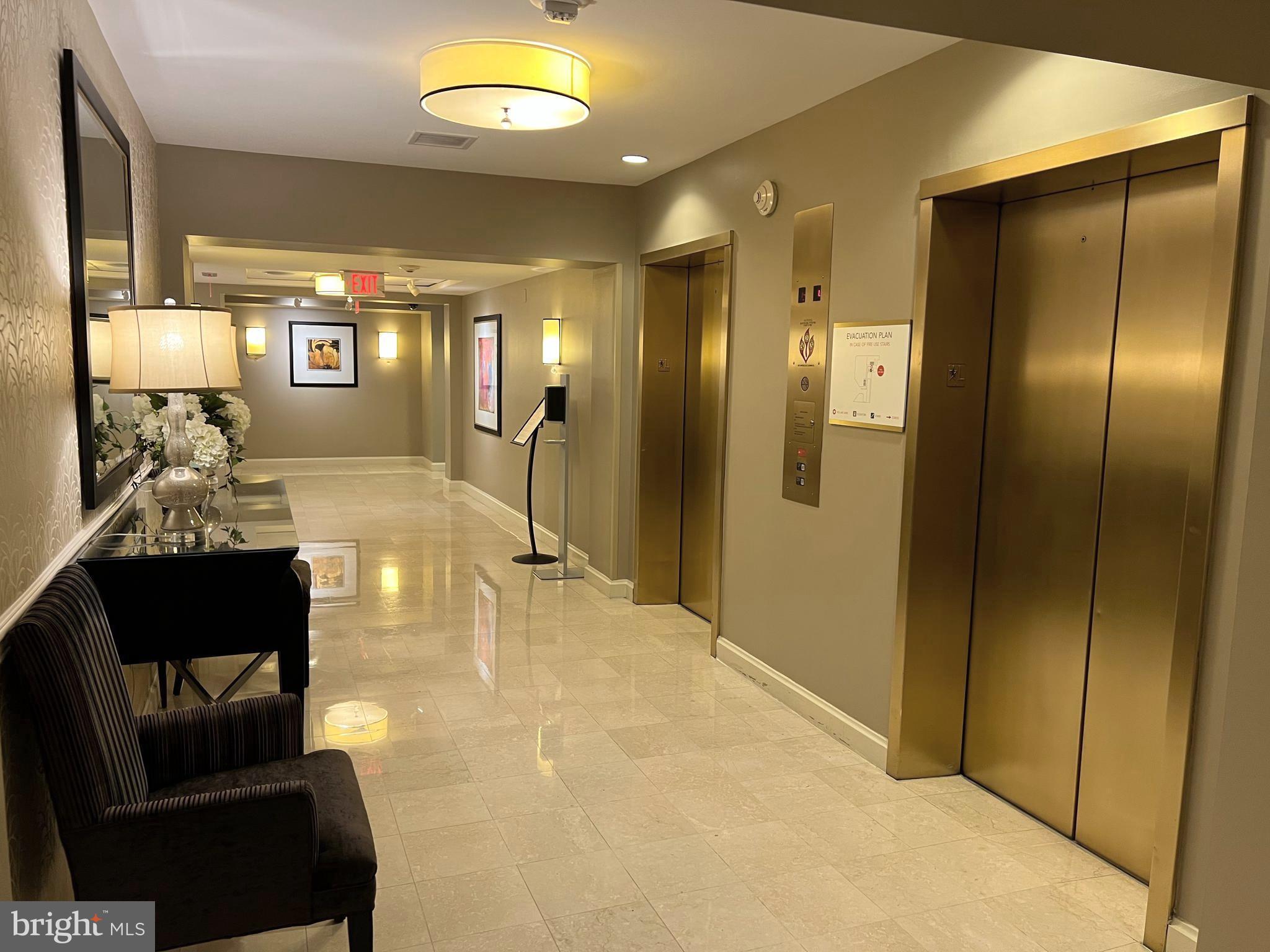 THE ELIZABETH - Residential