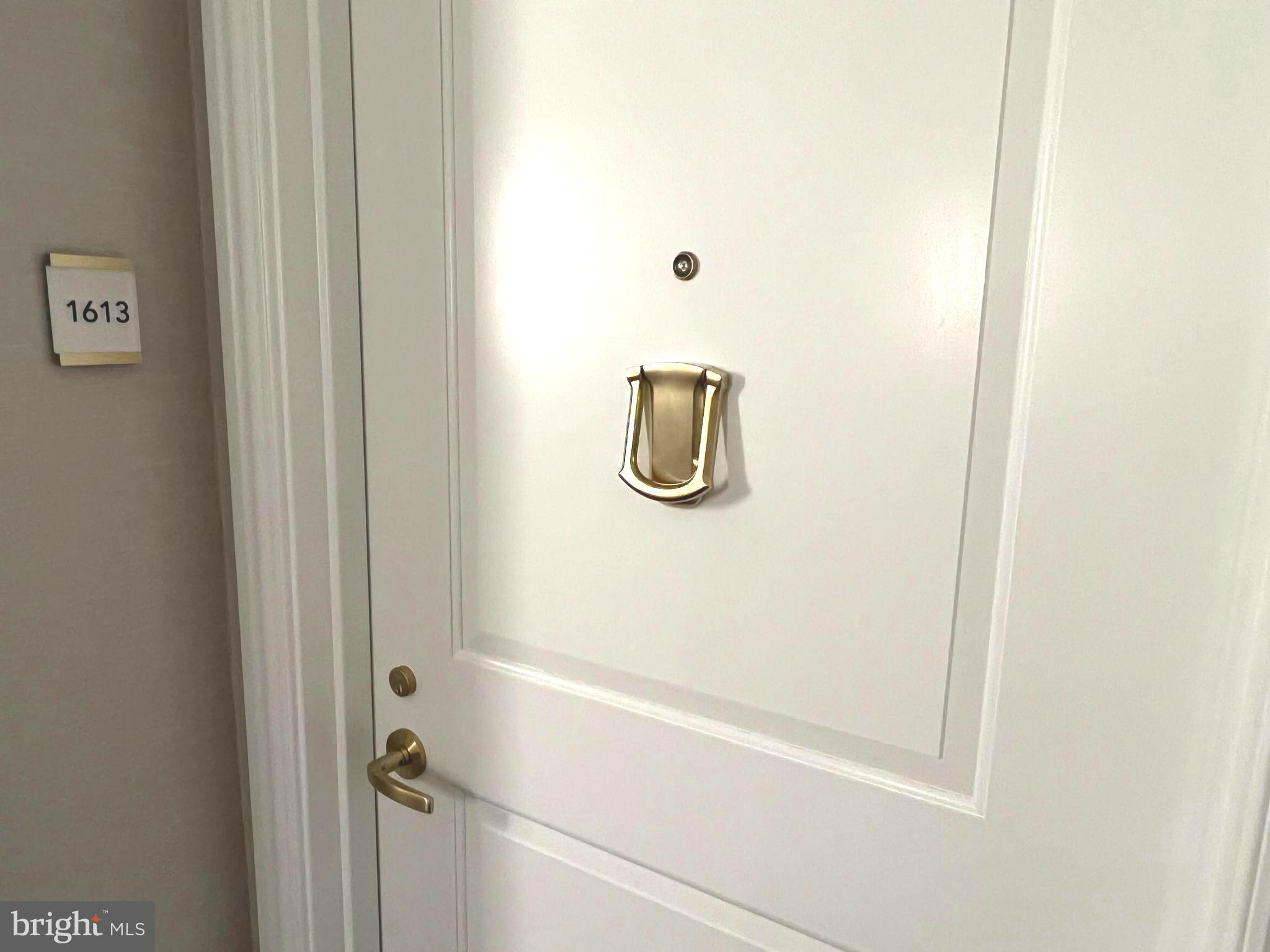 THE ELIZABETH - Residential