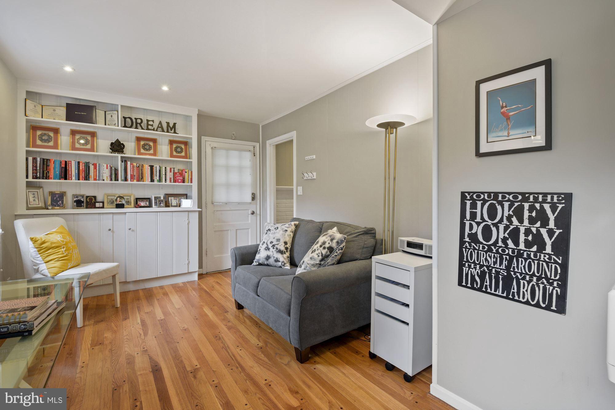 NORTH BETHESDA - Residential