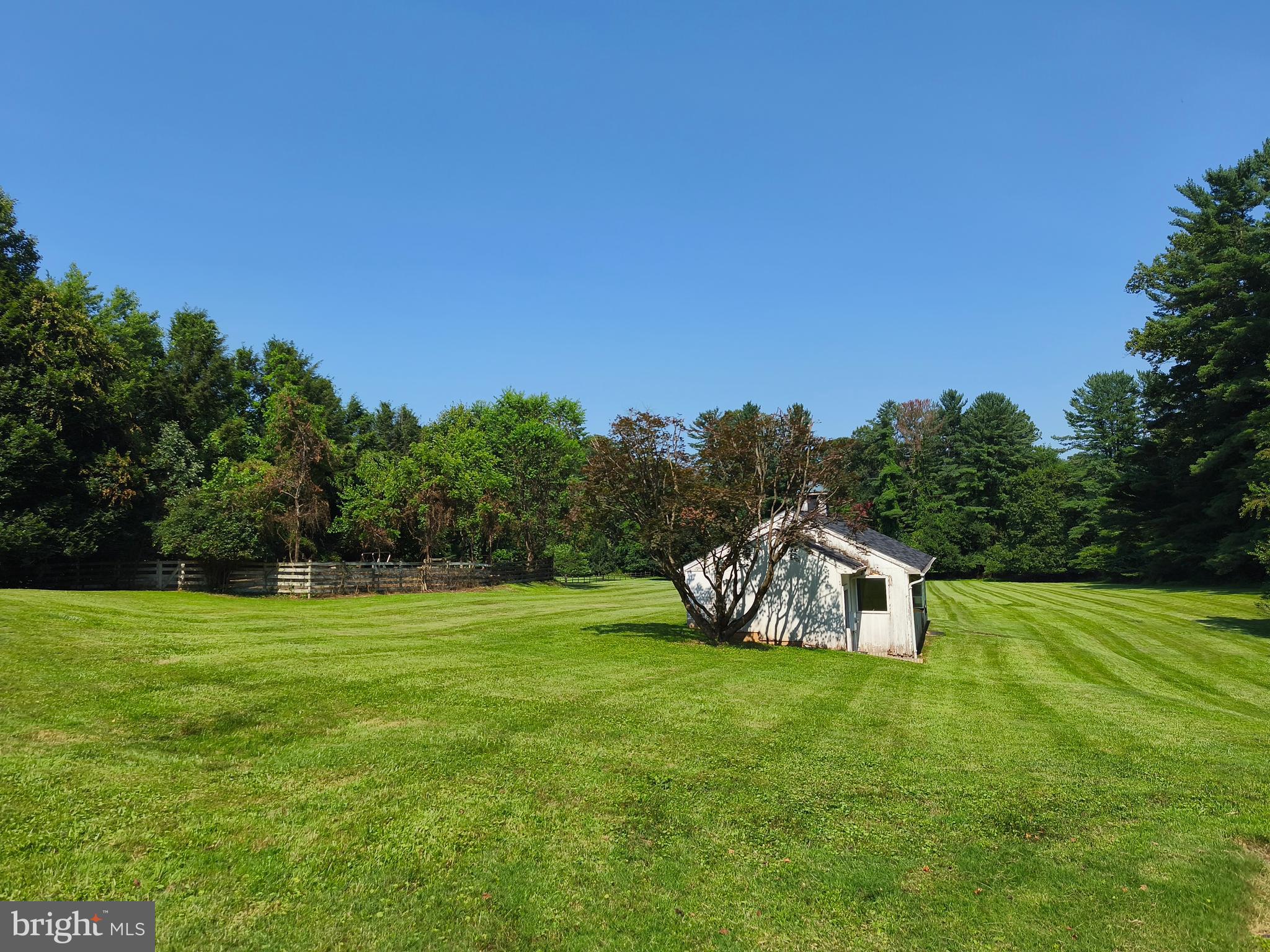 FORESTVILLE - Residential Lease