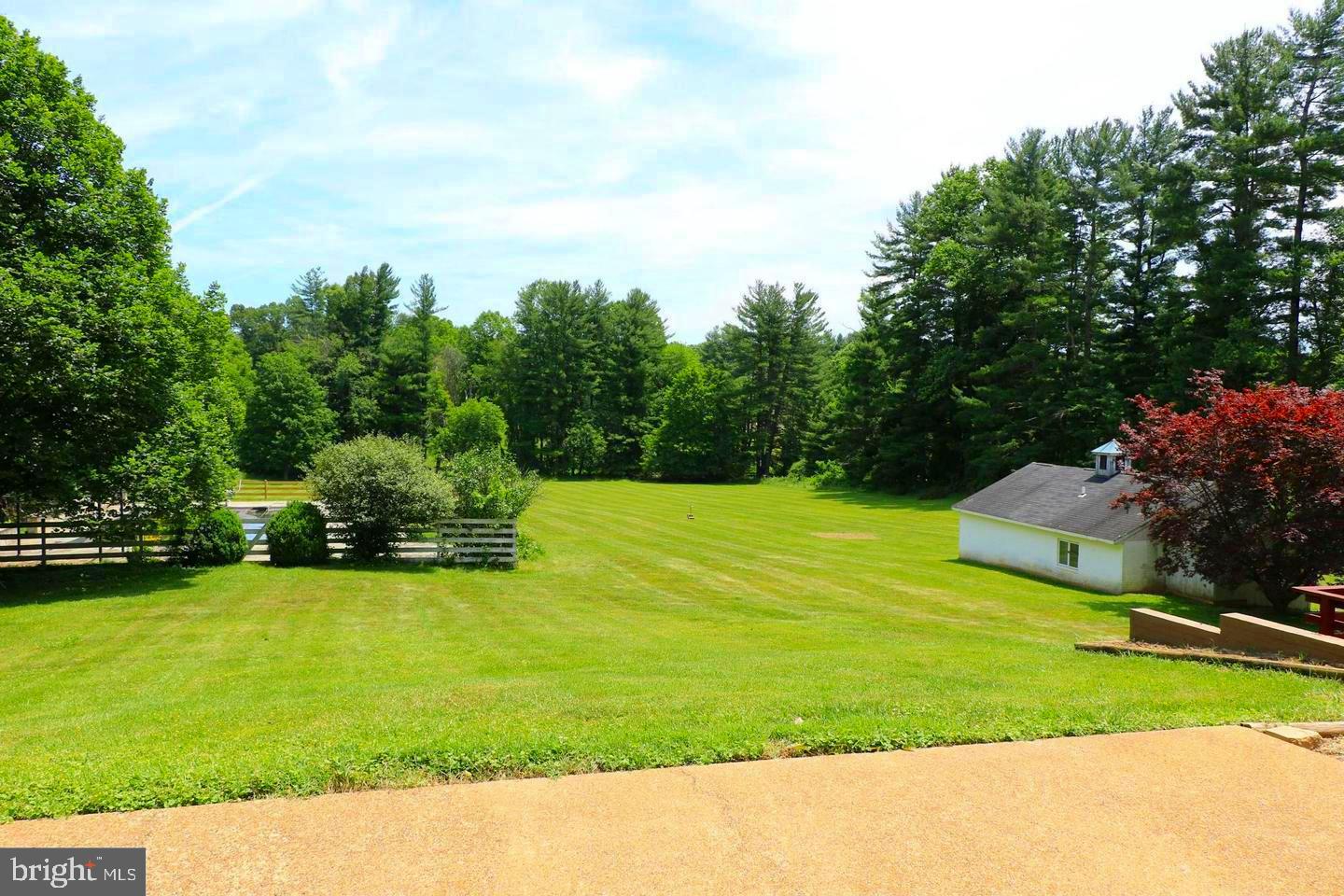 FORESTVILLE - Residential Lease