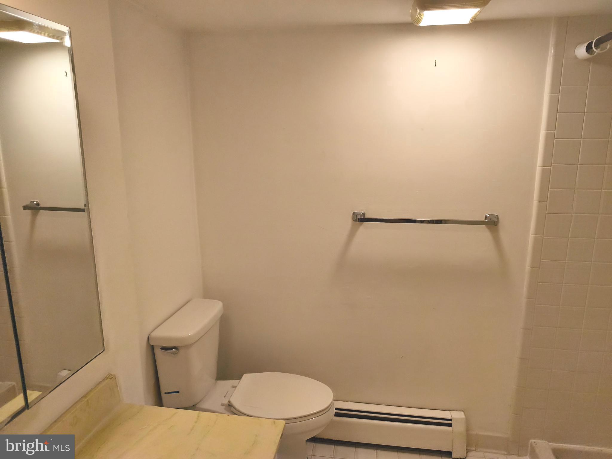 FORESTVILLE - Residential Lease