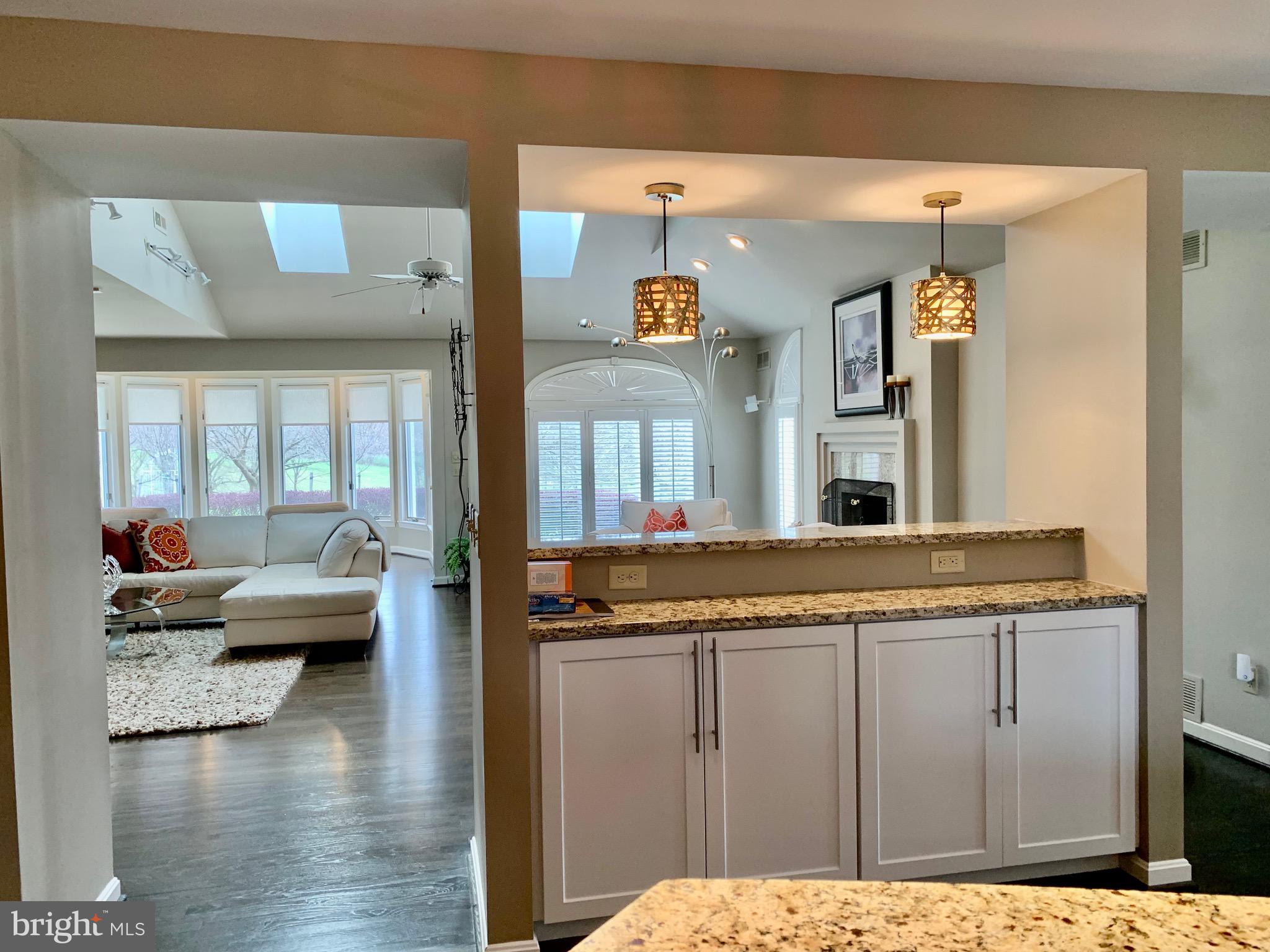 LAMBOURNE DOWNS - Residential