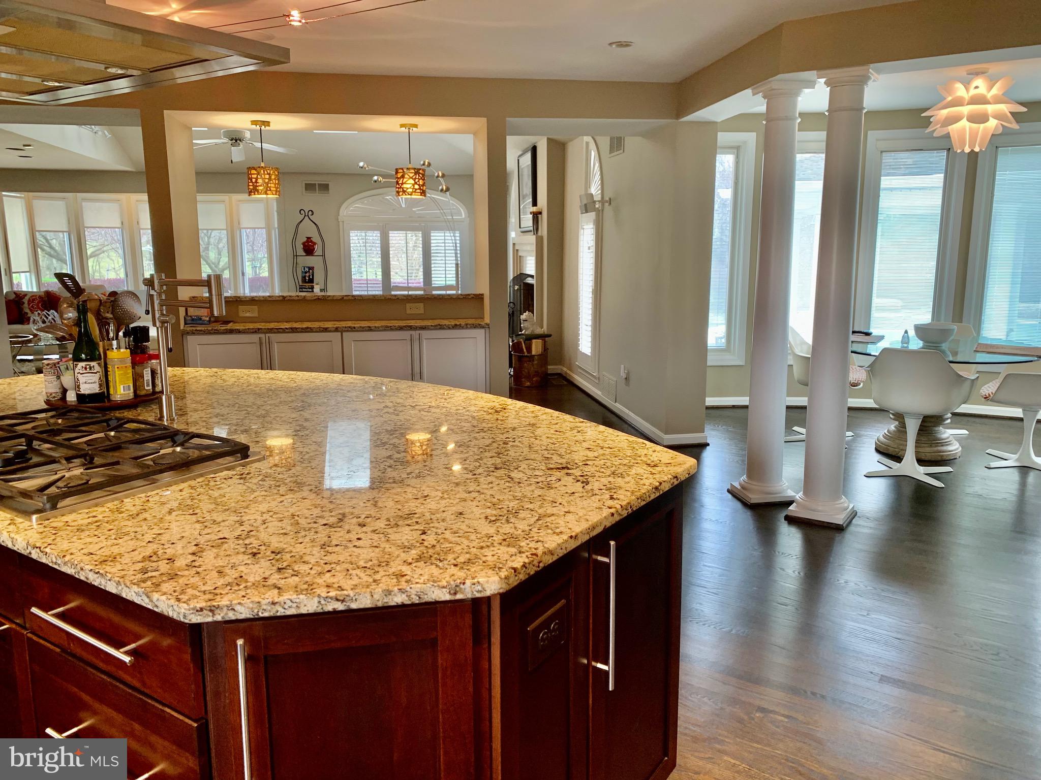 LAMBOURNE DOWNS - Residential