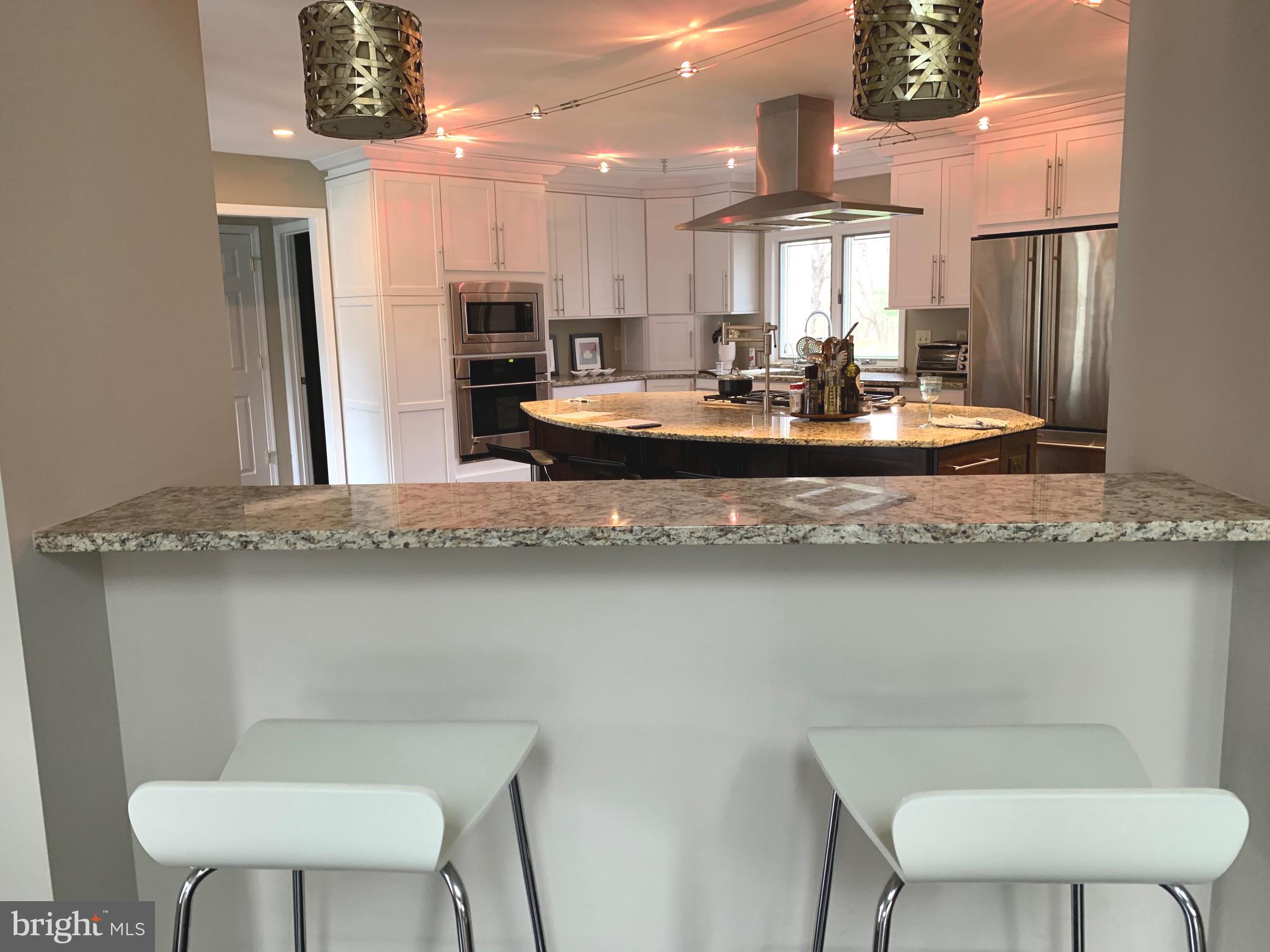 LAMBOURNE DOWNS - Residential