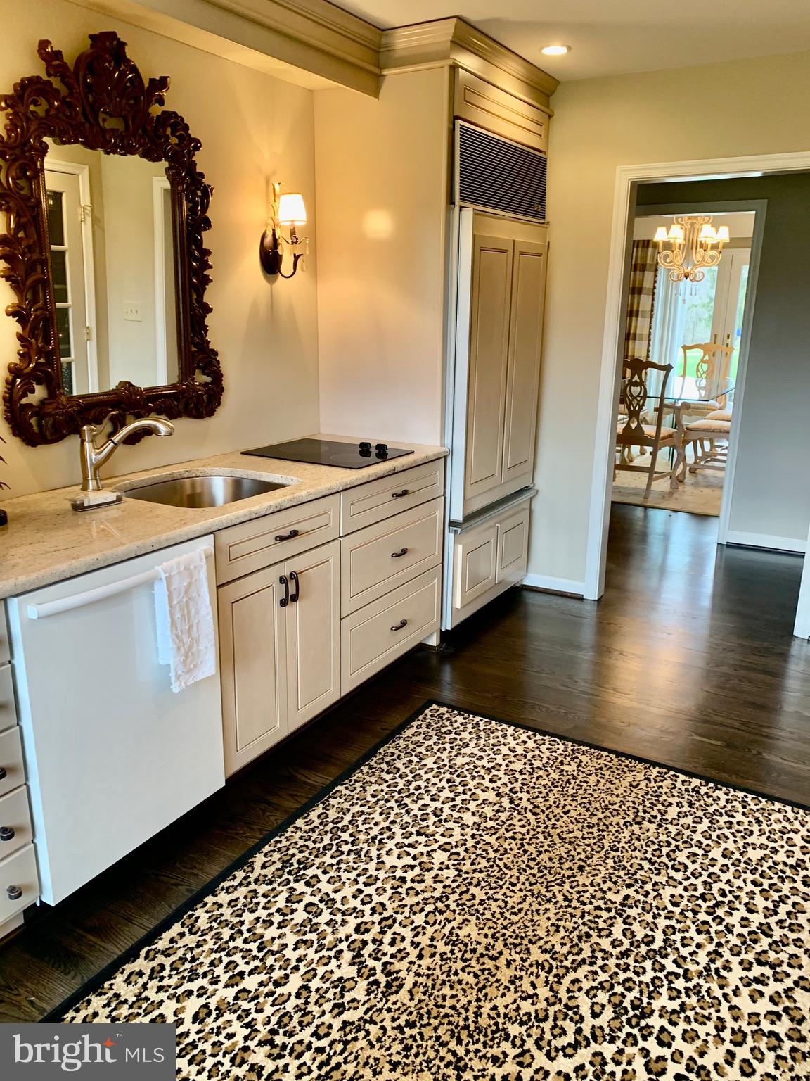 LAMBOURNE DOWNS - Residential