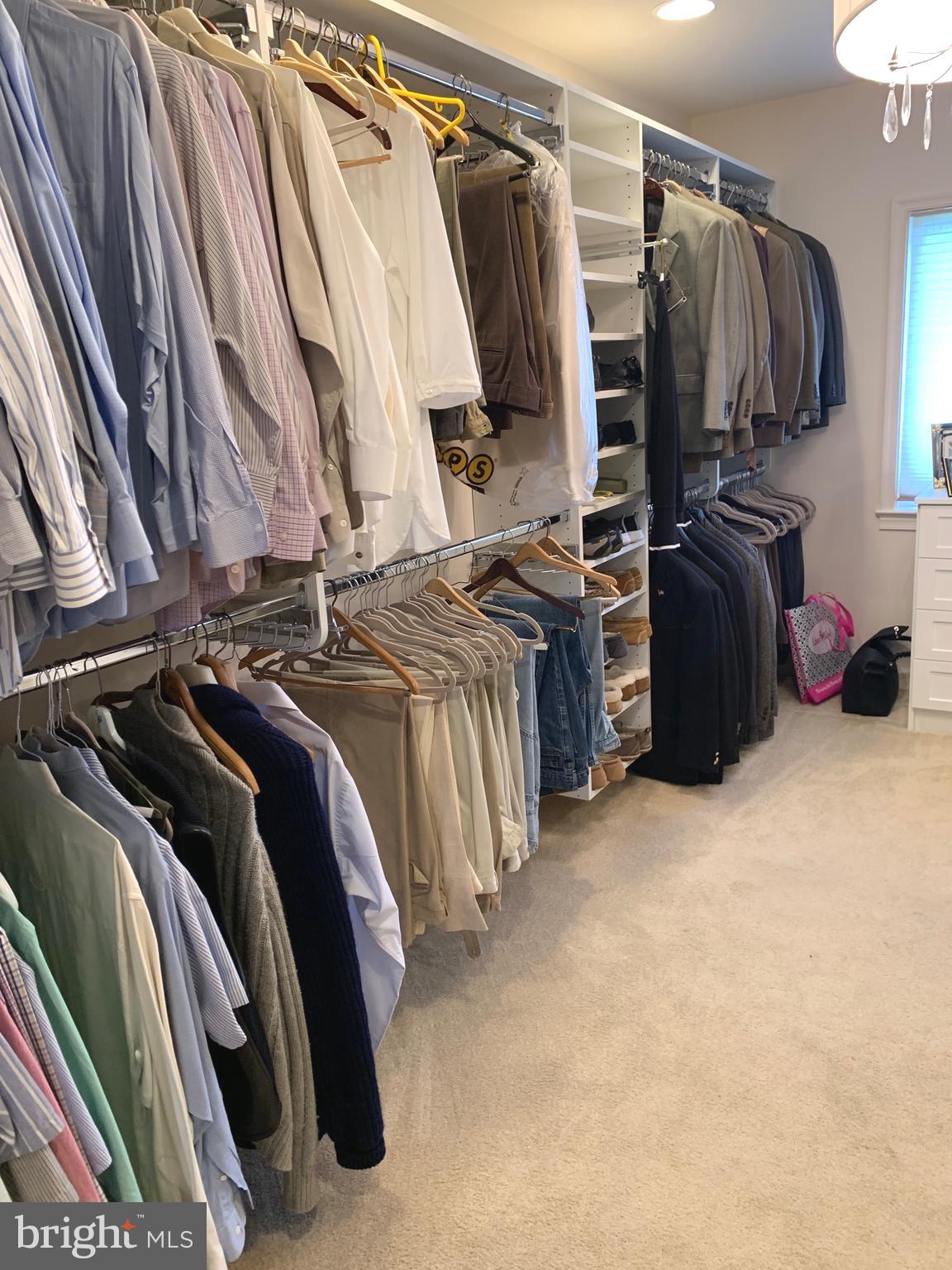 LAMBOURNE DOWNS - Residential