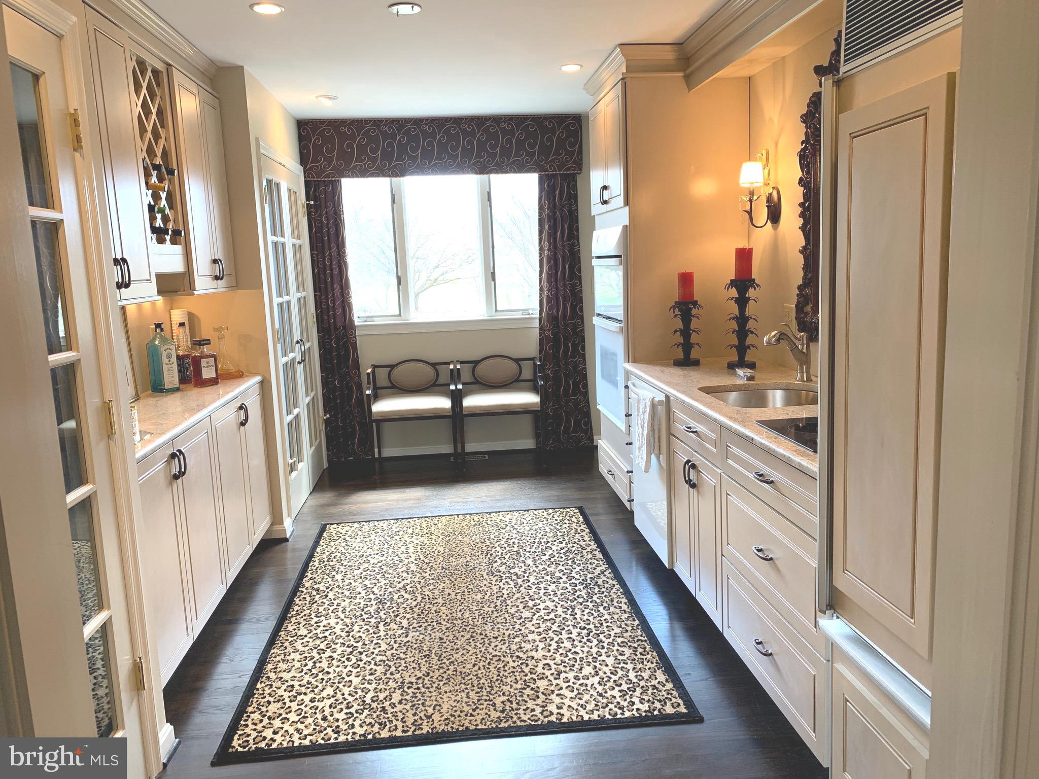 LAMBOURNE DOWNS - Residential