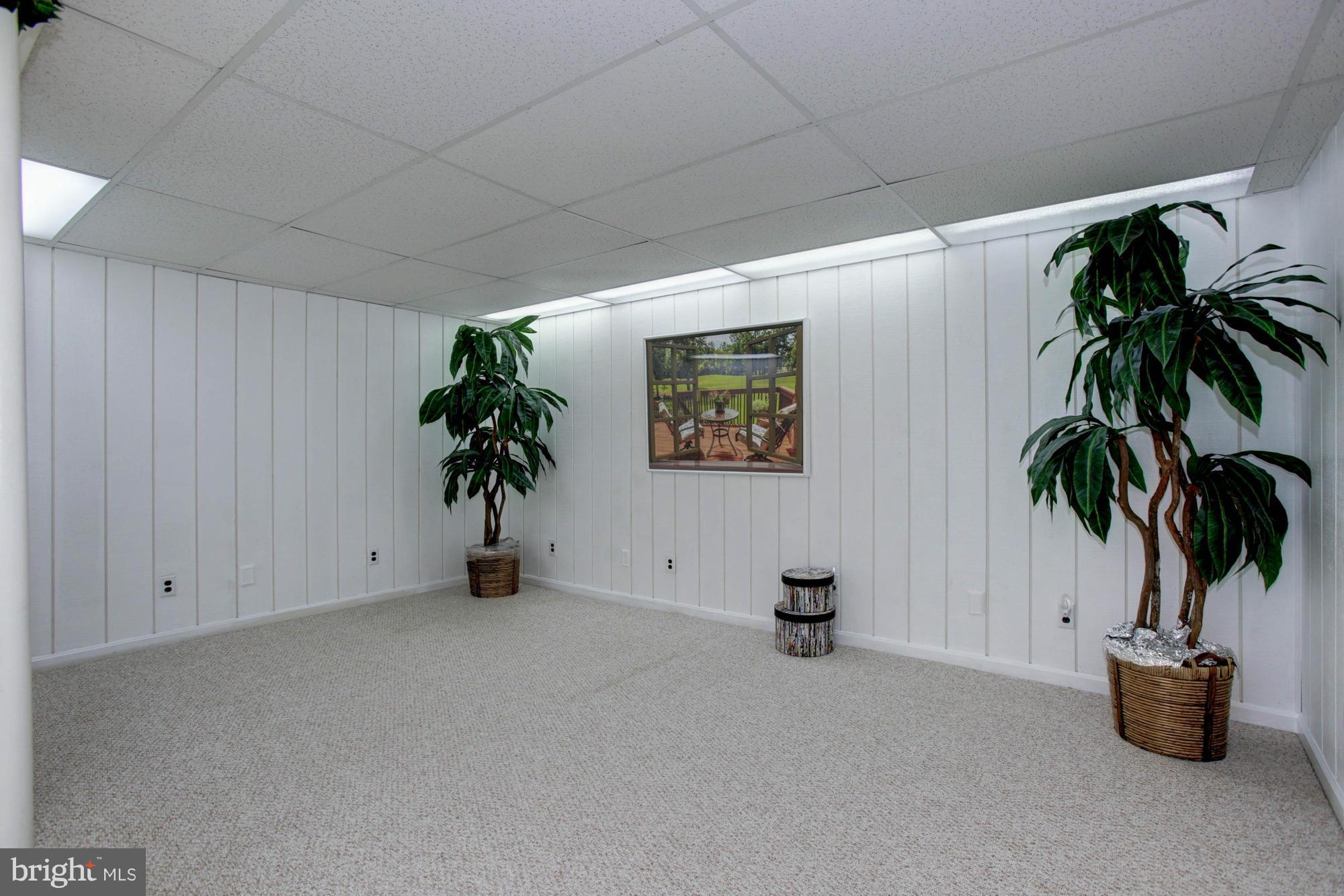 FRANKLIN FARM - Residential