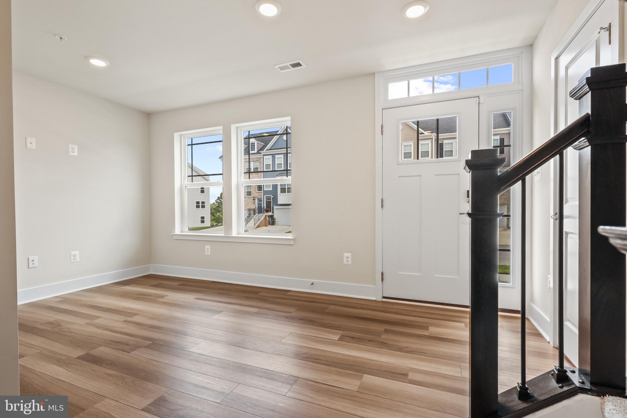 WINDSOR  MILL - Residential Lease