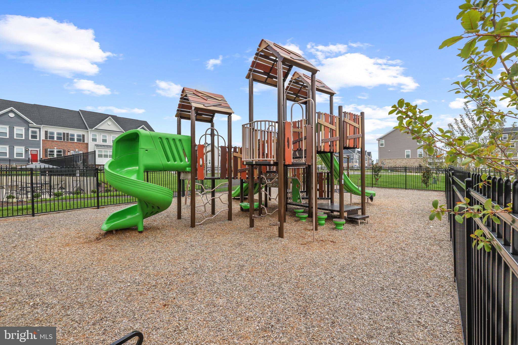 WINDSOR  MILL - Residential Lease