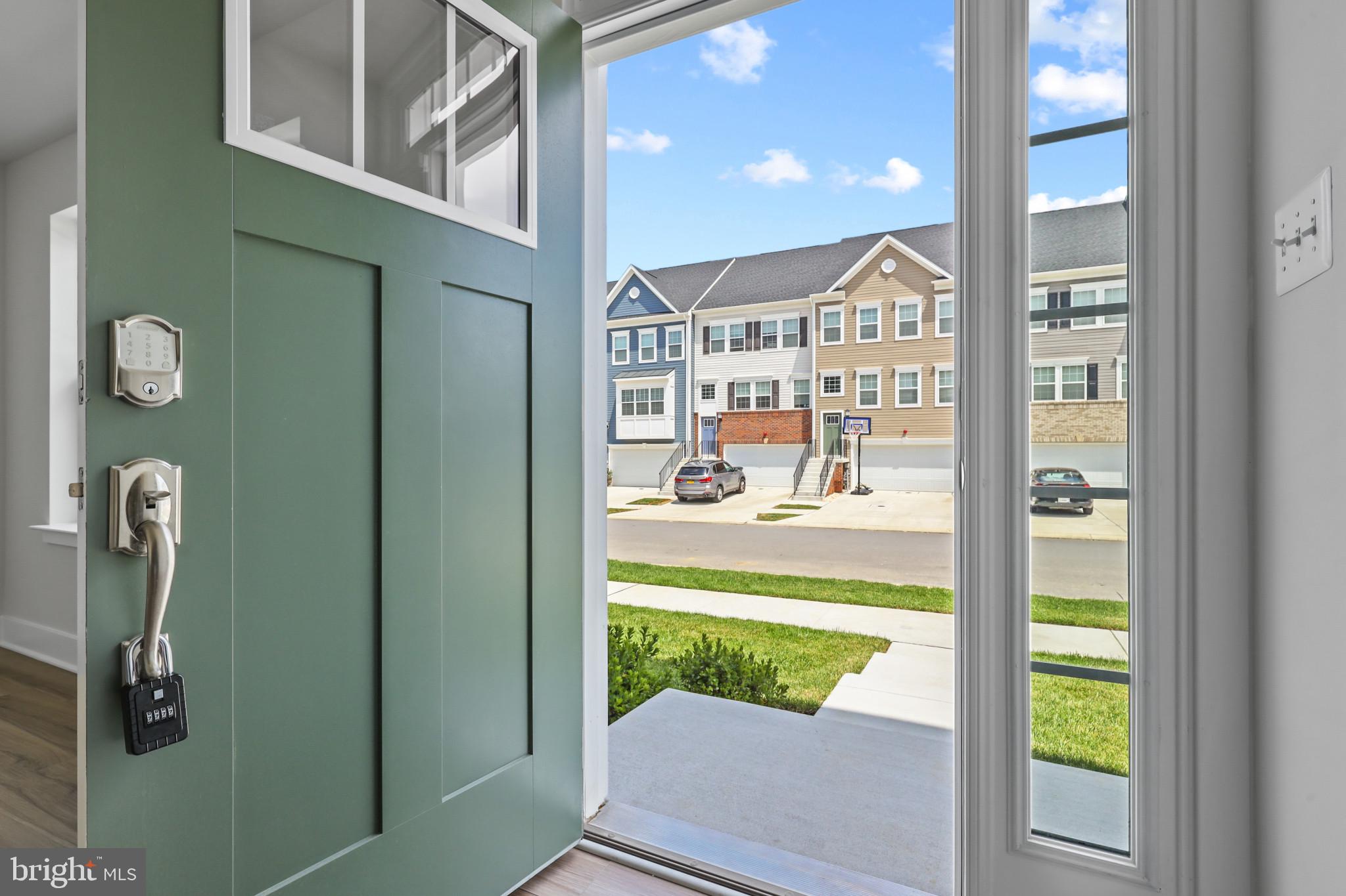 WINDSOR  MILL - Residential Lease