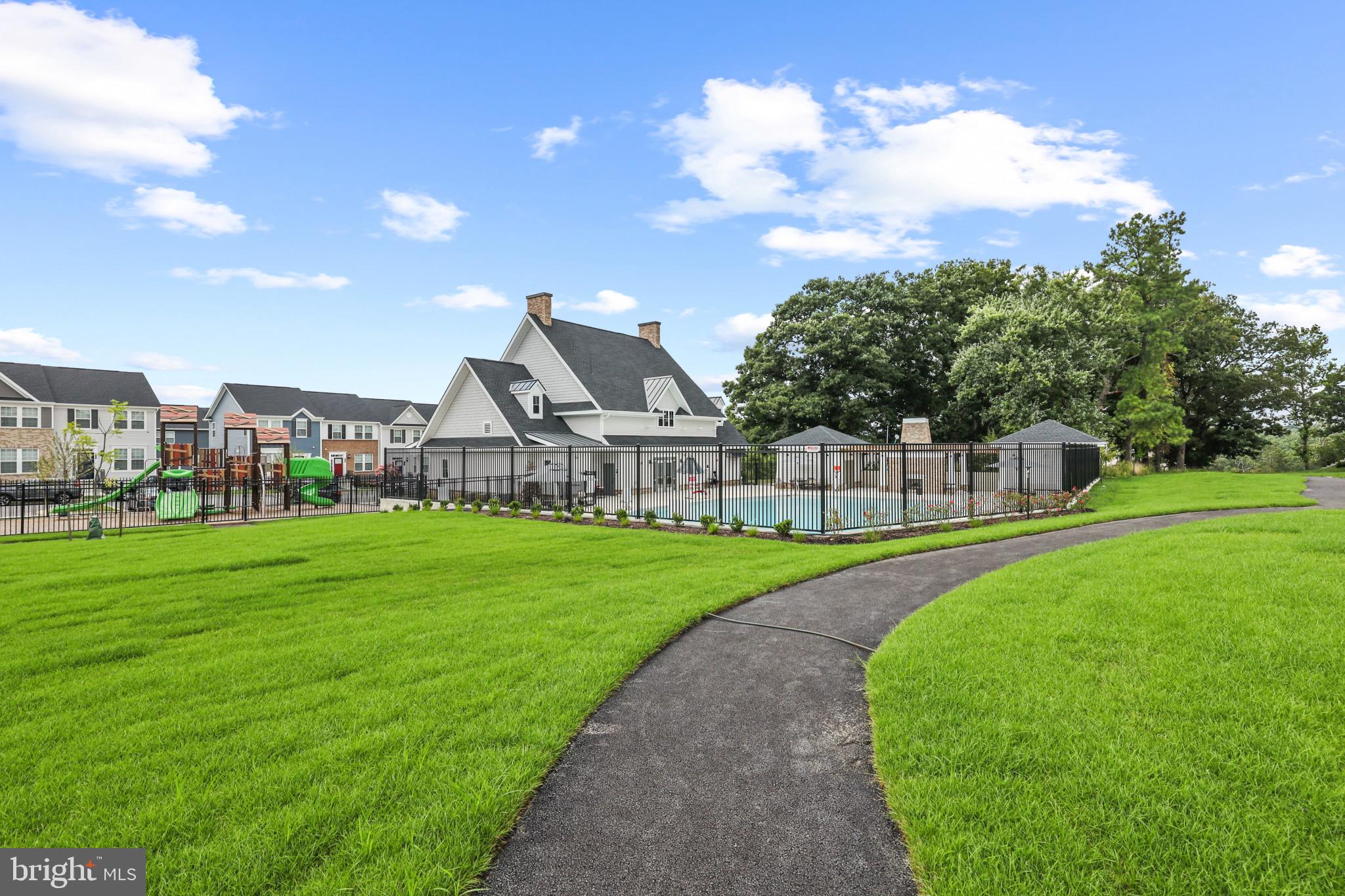 WINDSOR  MILL - Residential Lease