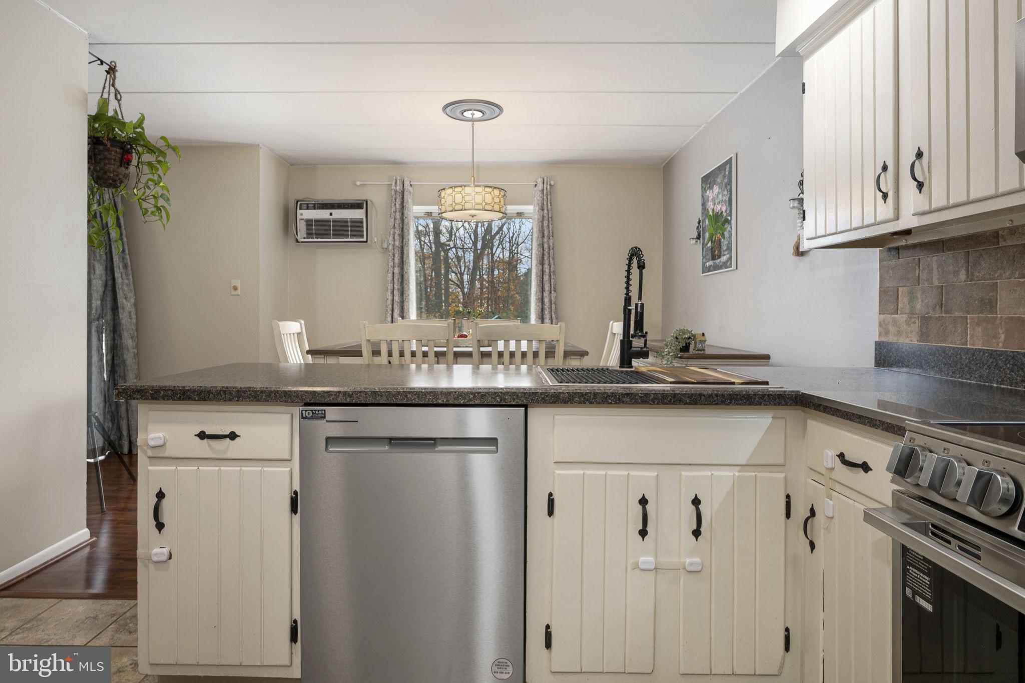 WOODMONT NORTH - Residential