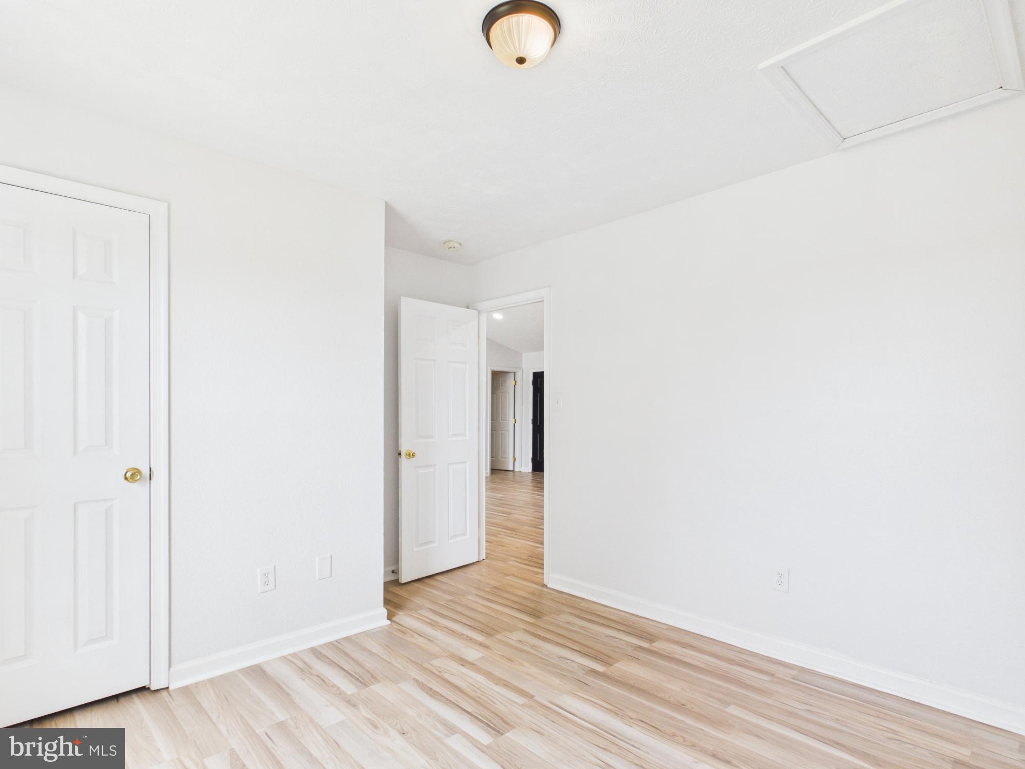 ELIZABETH STATION - Residential