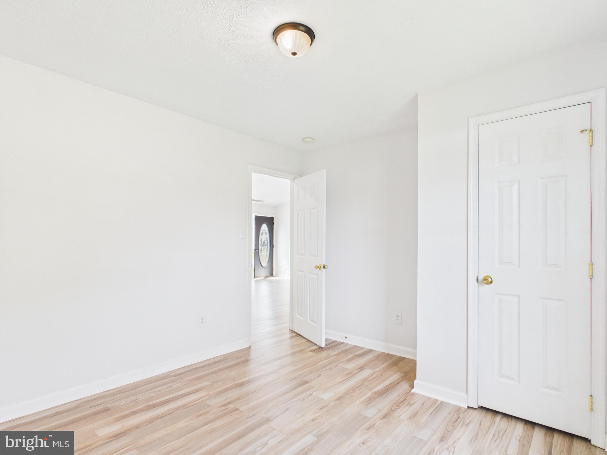 ELIZABETH STATION - Residential