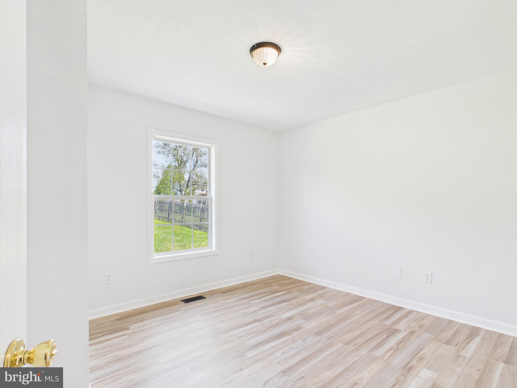 ELIZABETH STATION - Residential