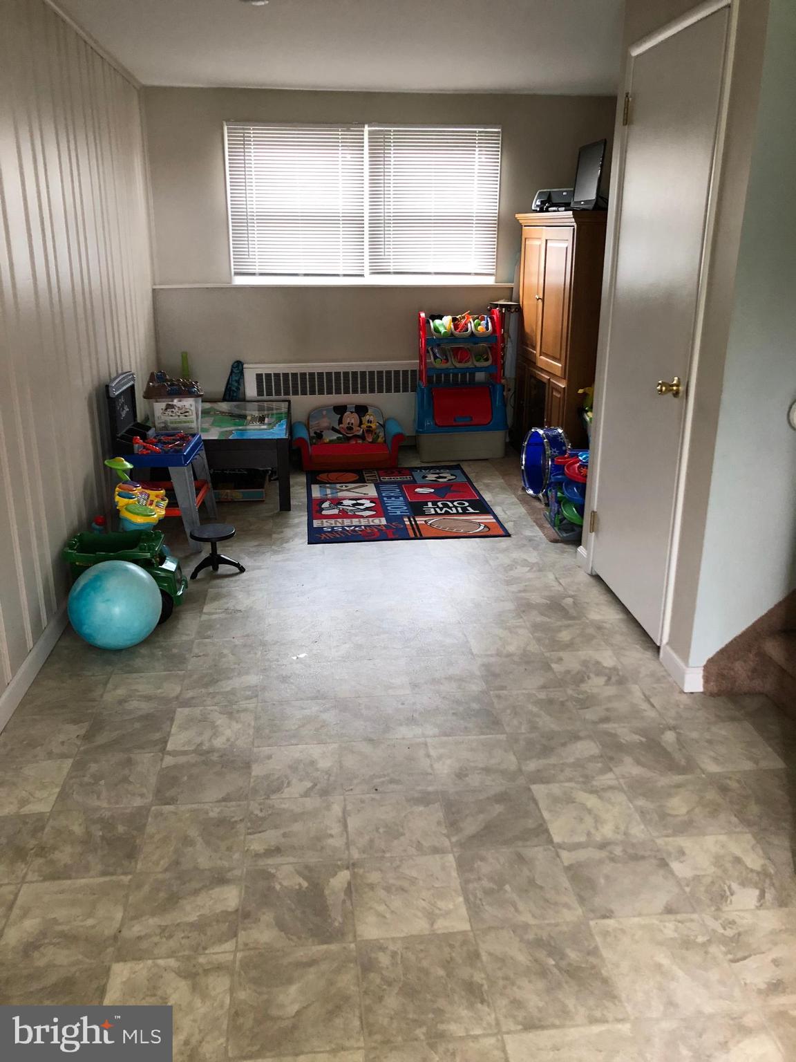 BUSTLETON - Residential
