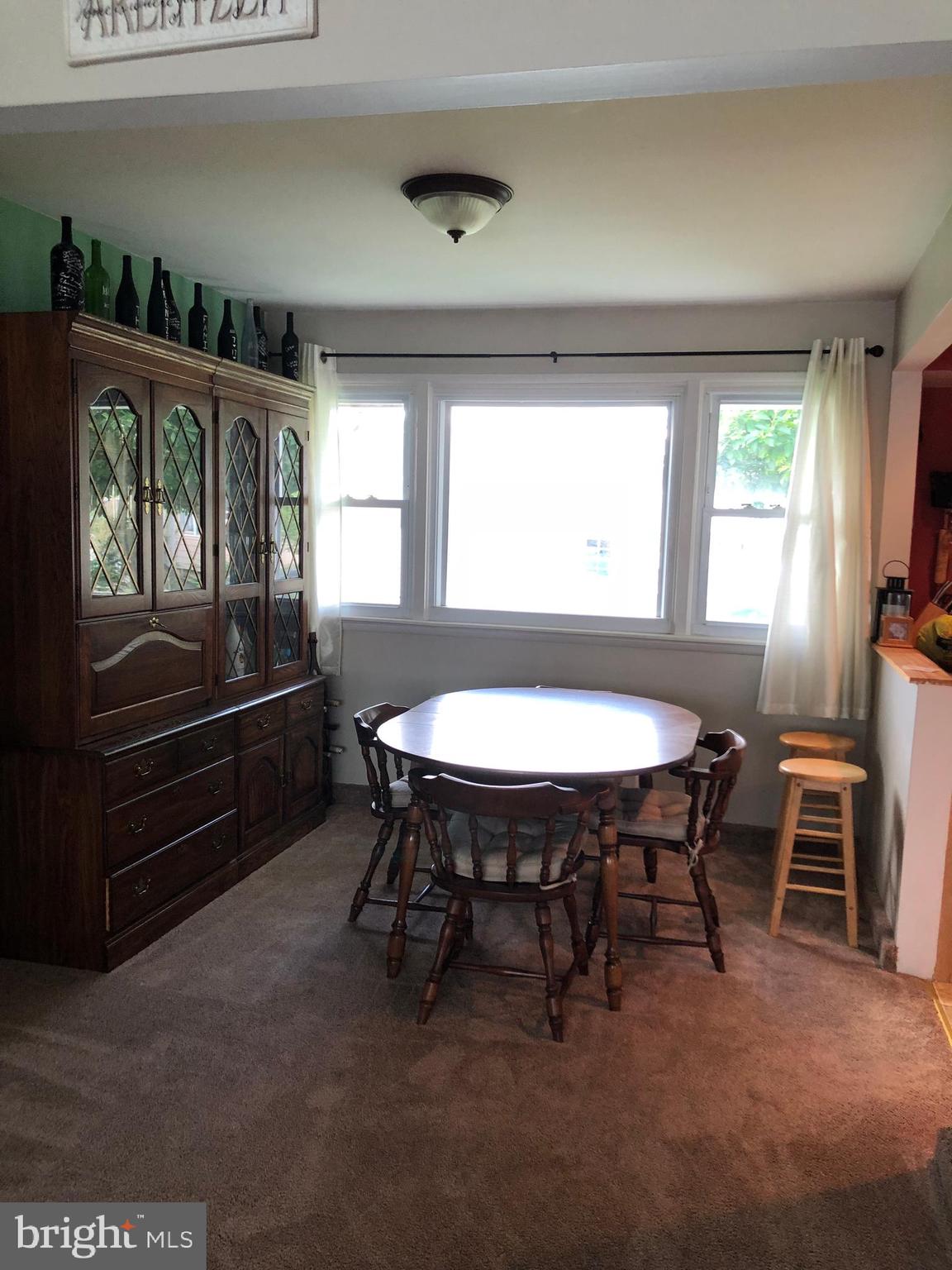 BUSTLETON - Residential