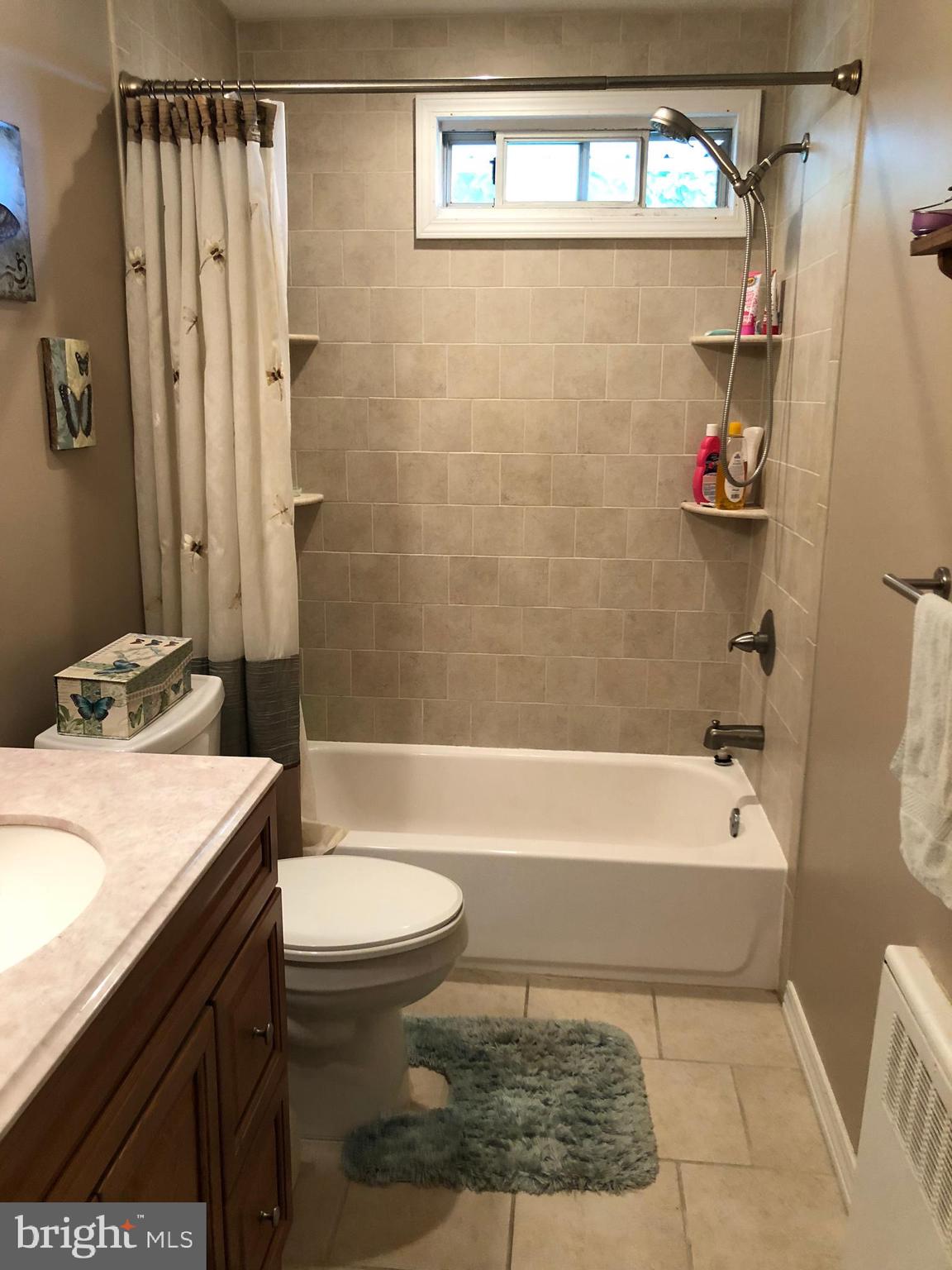 BUSTLETON - Residential