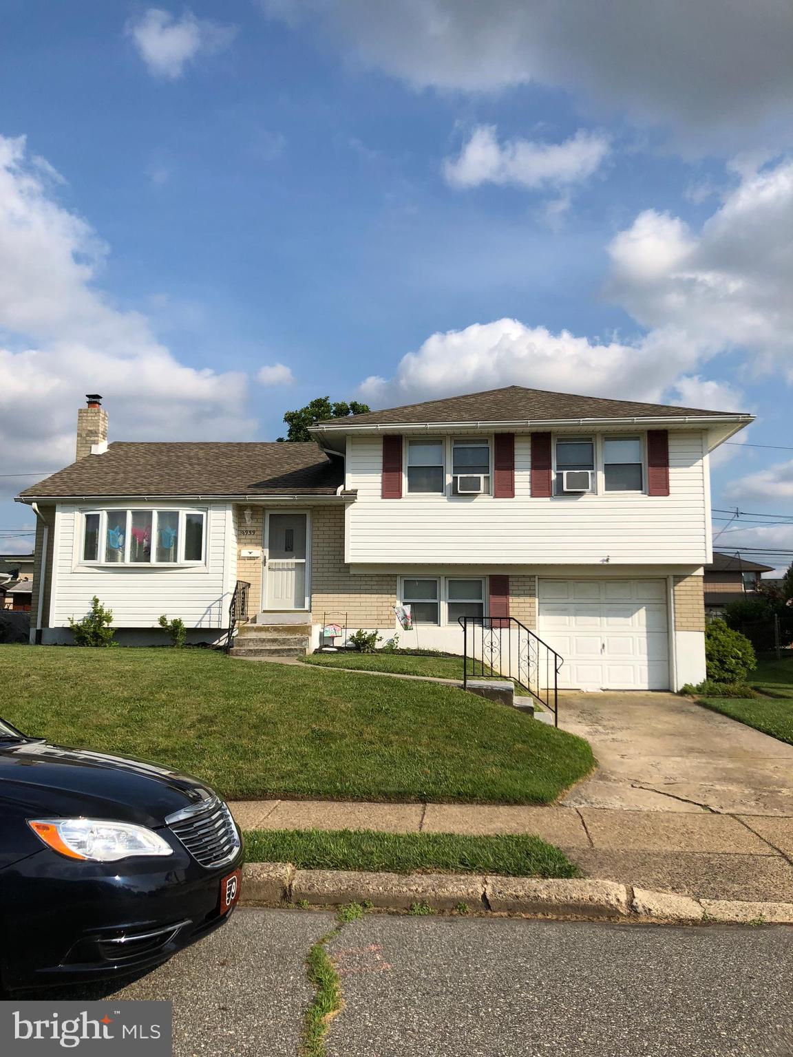 BUSTLETON - Residential