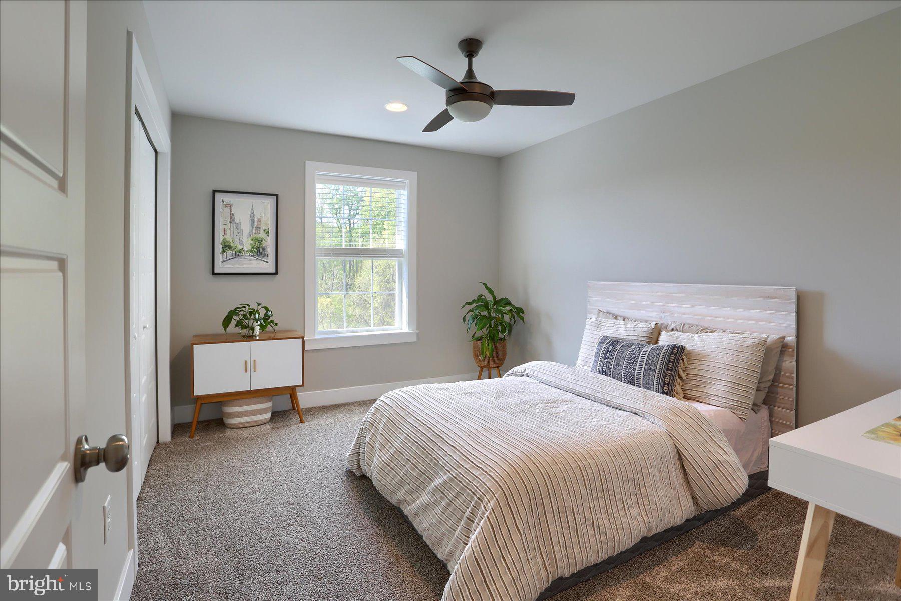 HANBURY COURT AT WINDING HILLS - Residential