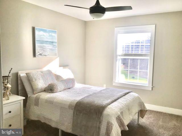 HANBURY COURT AT WINDING HILLS - Residential