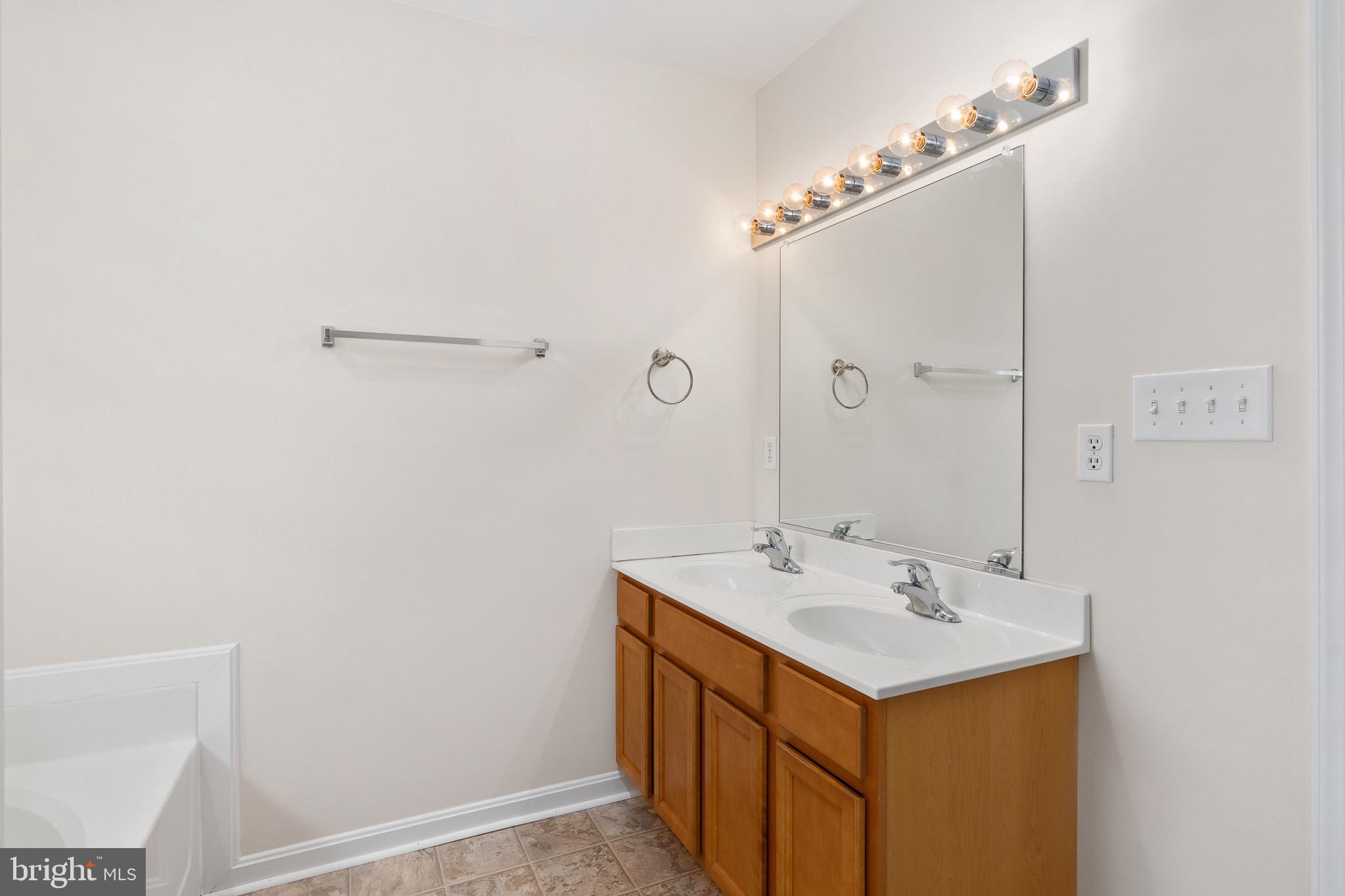 PLACID BAY ESTATES - Residential