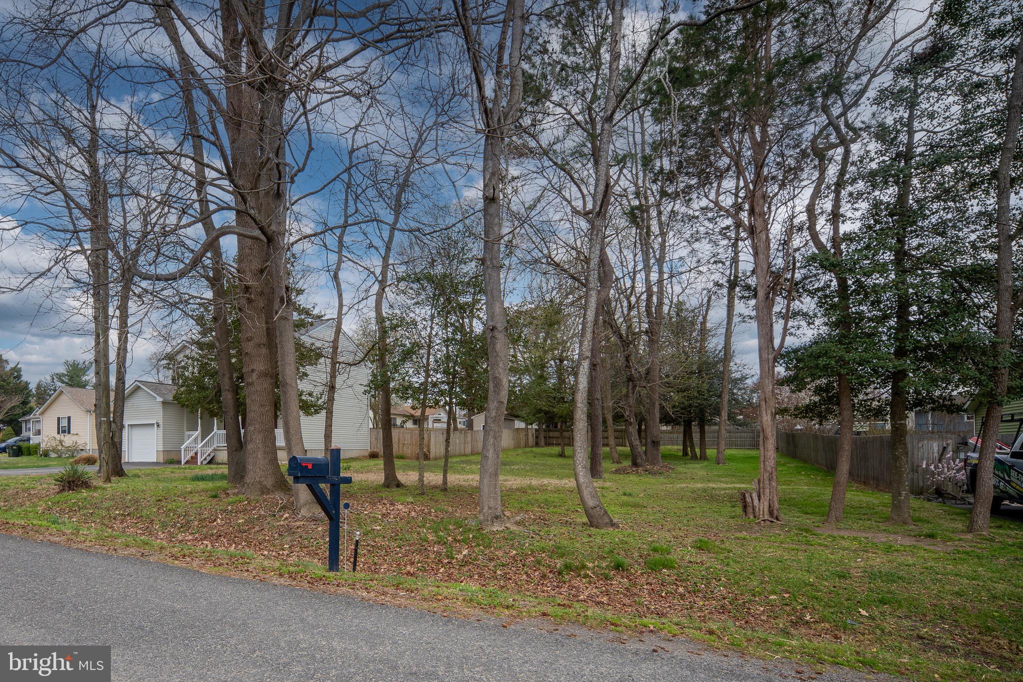 PLACID BAY ESTATES - Residential