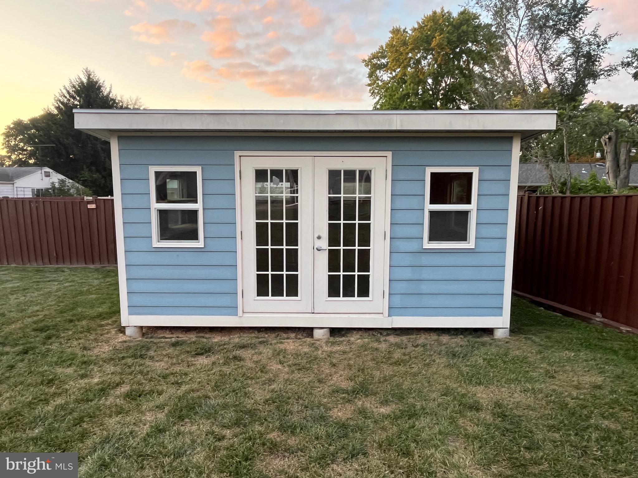 FAIRFIELD - Residential