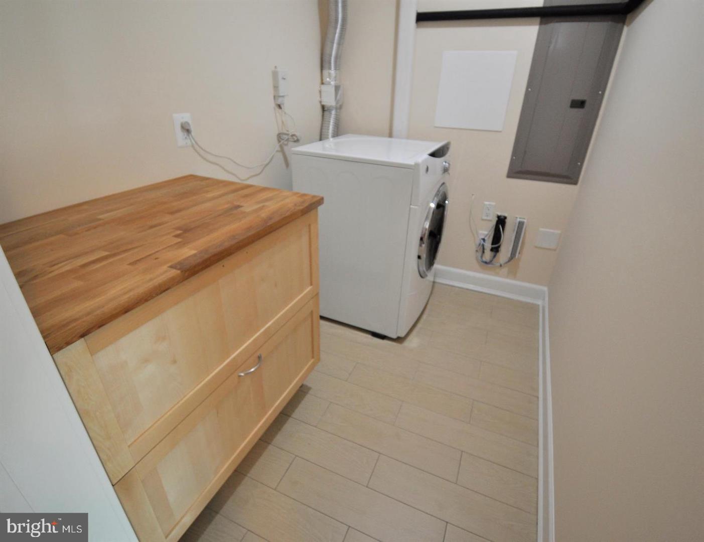 FAIRFIELD - Residential