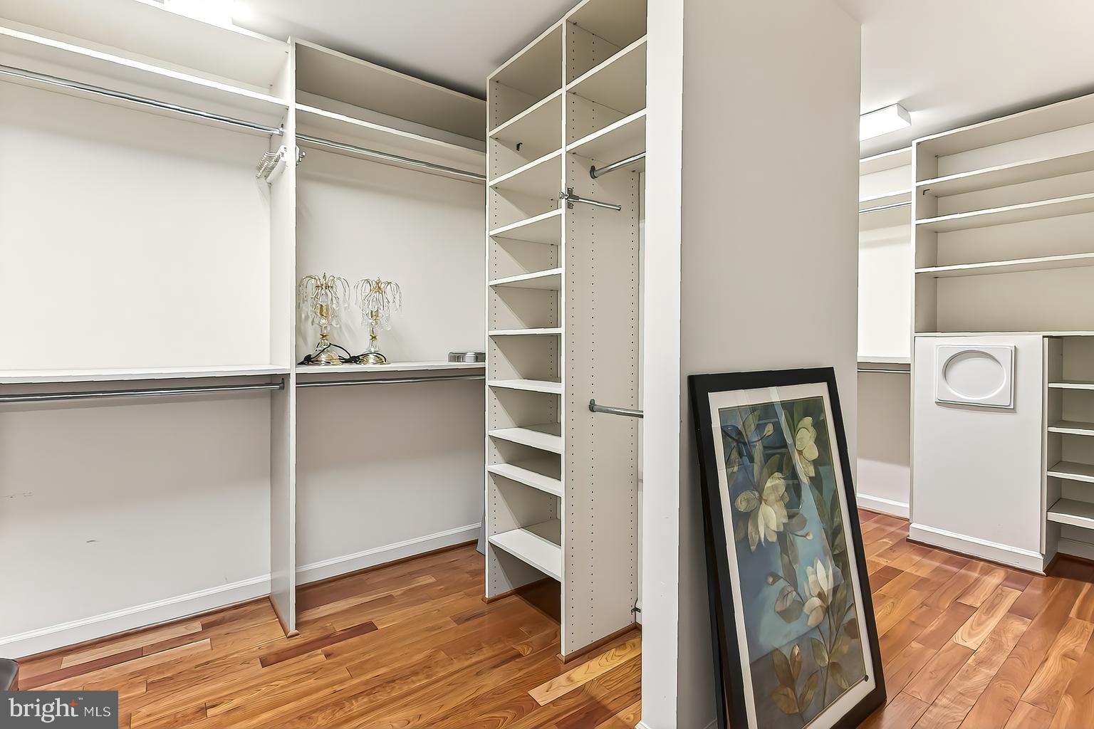 FRANCONIA - Residential