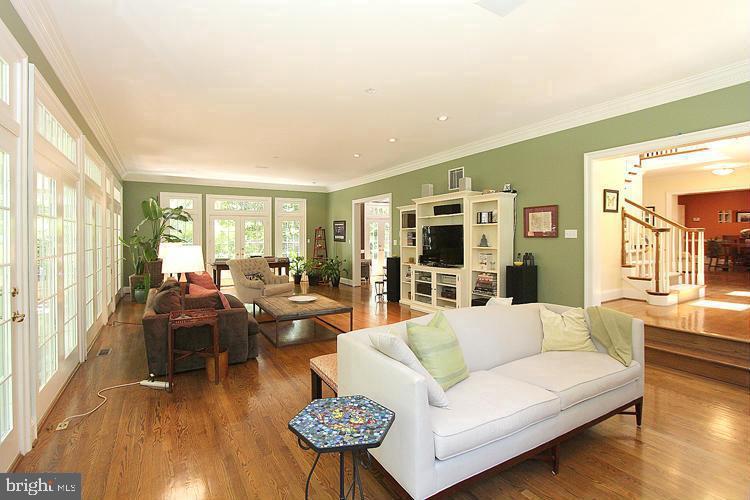 BRADLEY WOODS - Residential Lease