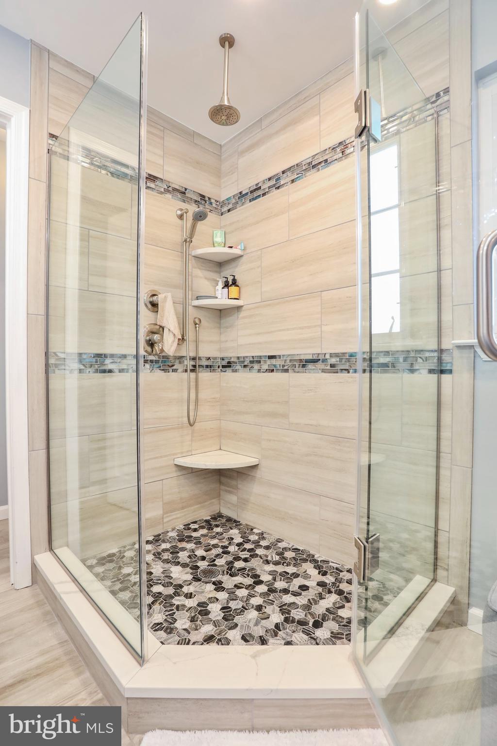 MADDEX FARM - Residential