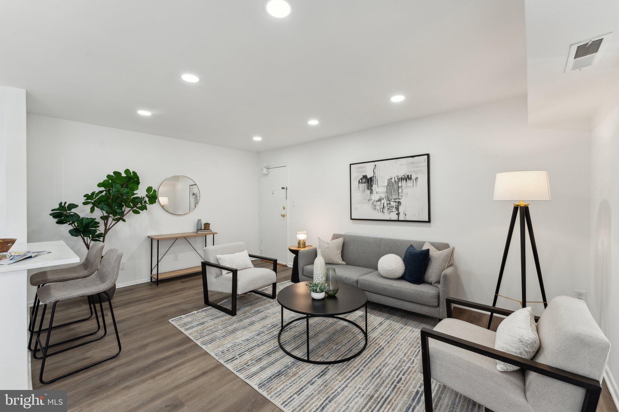 FAIRFAX HERITAGE - Residential