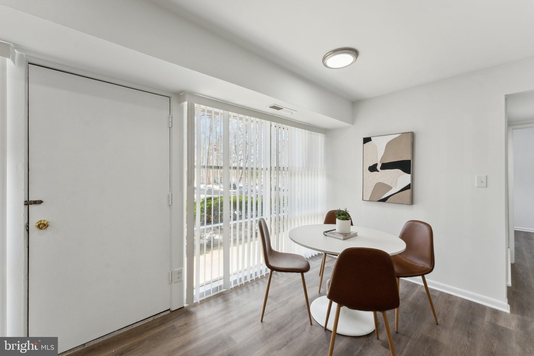 FAIRFAX HERITAGE - Residential