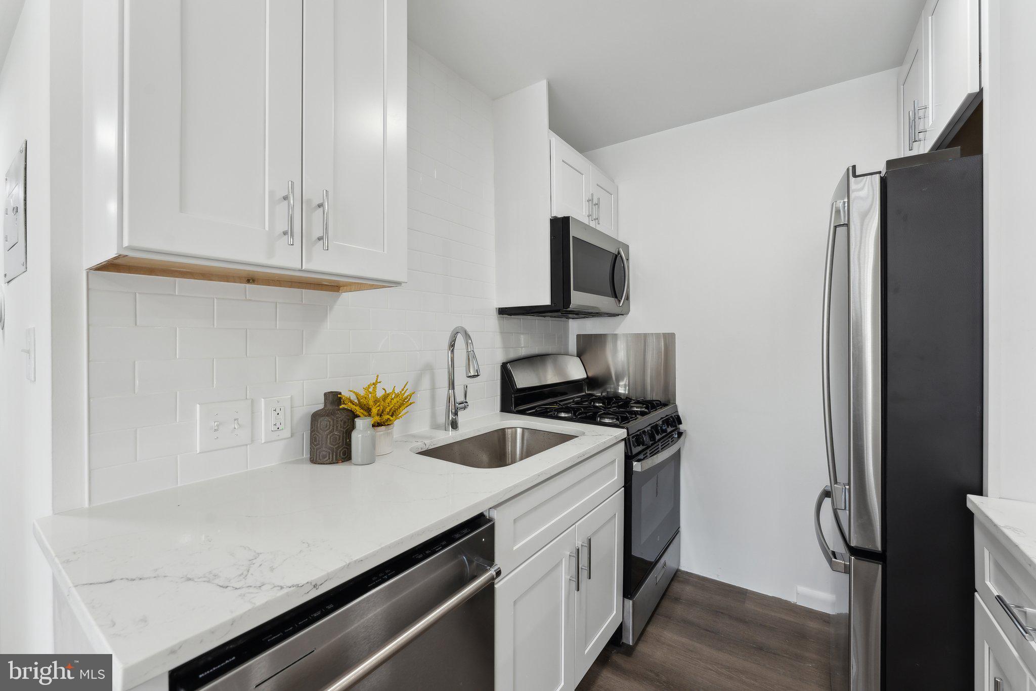 FAIRFAX HERITAGE - Residential