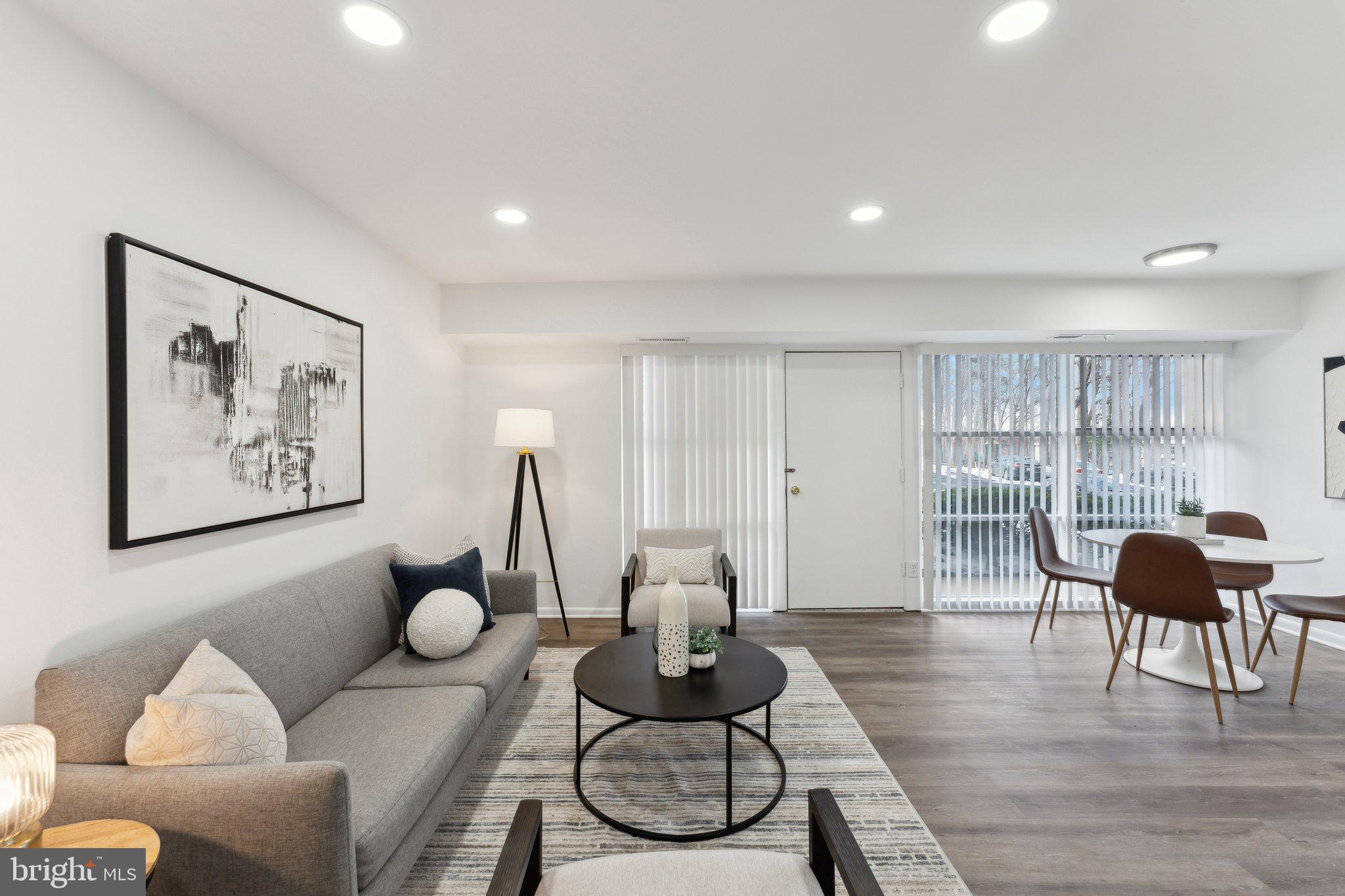 FAIRFAX HERITAGE - Residential