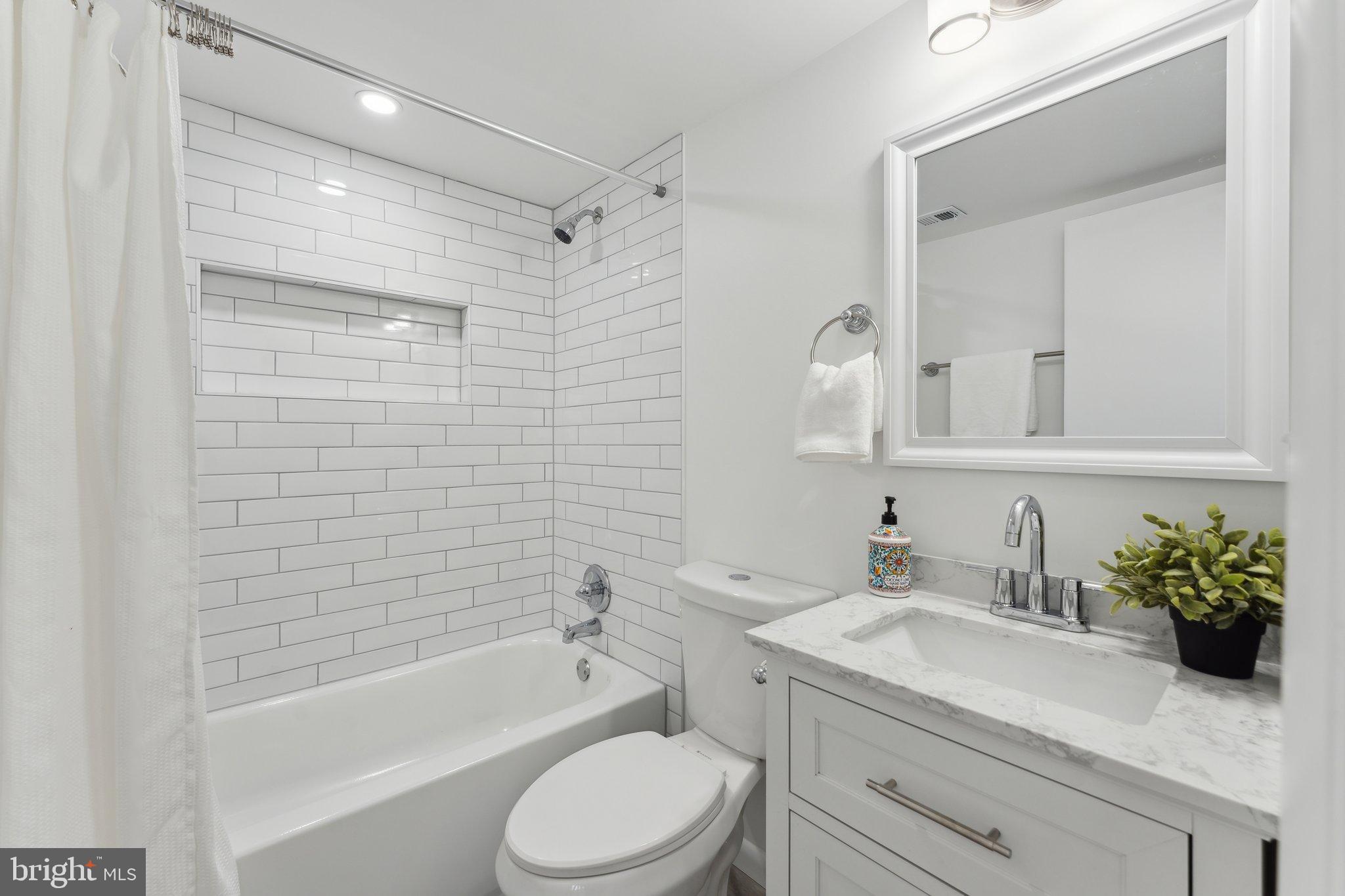 FAIRFAX HERITAGE - Residential