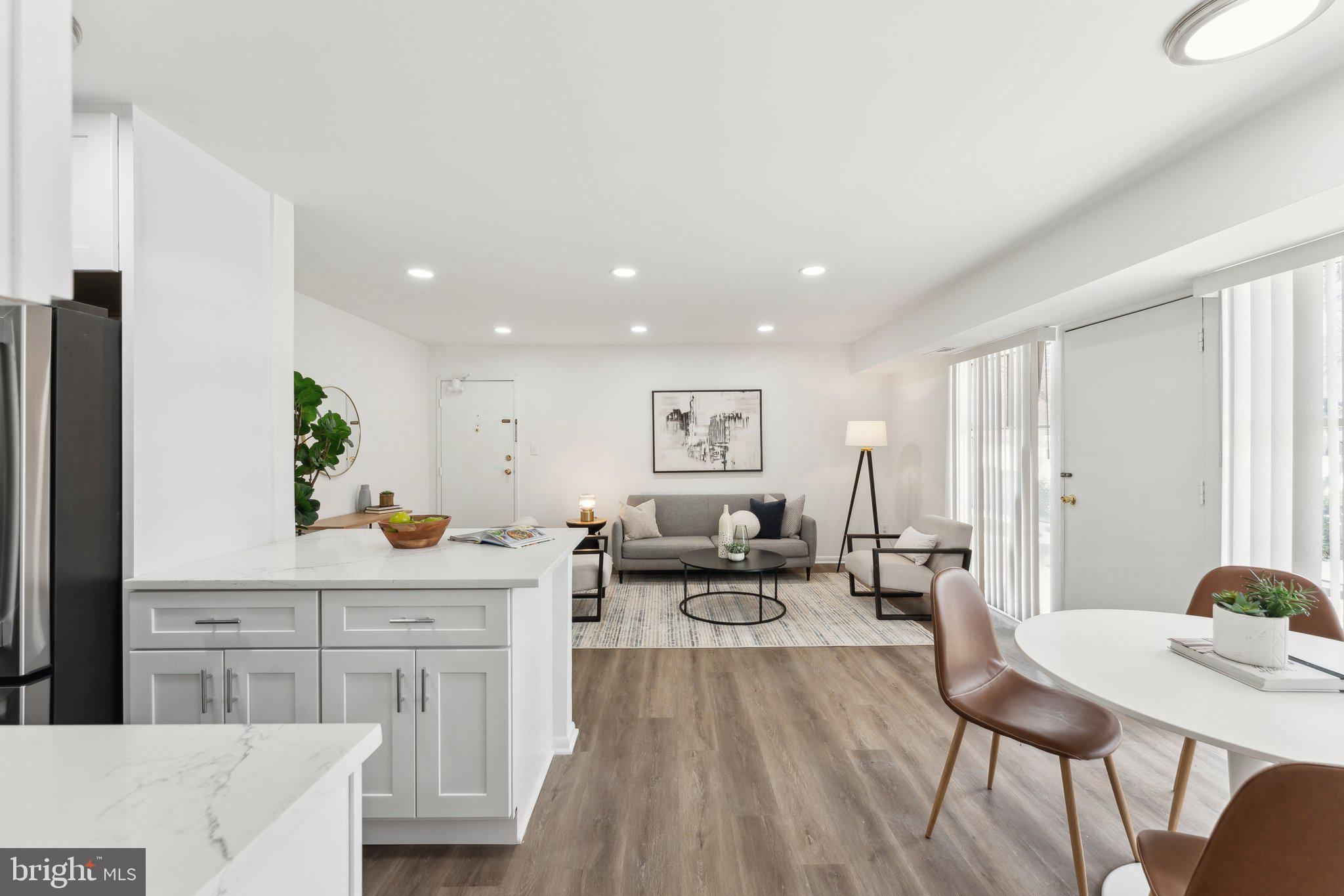 FAIRFAX HERITAGE - Residential