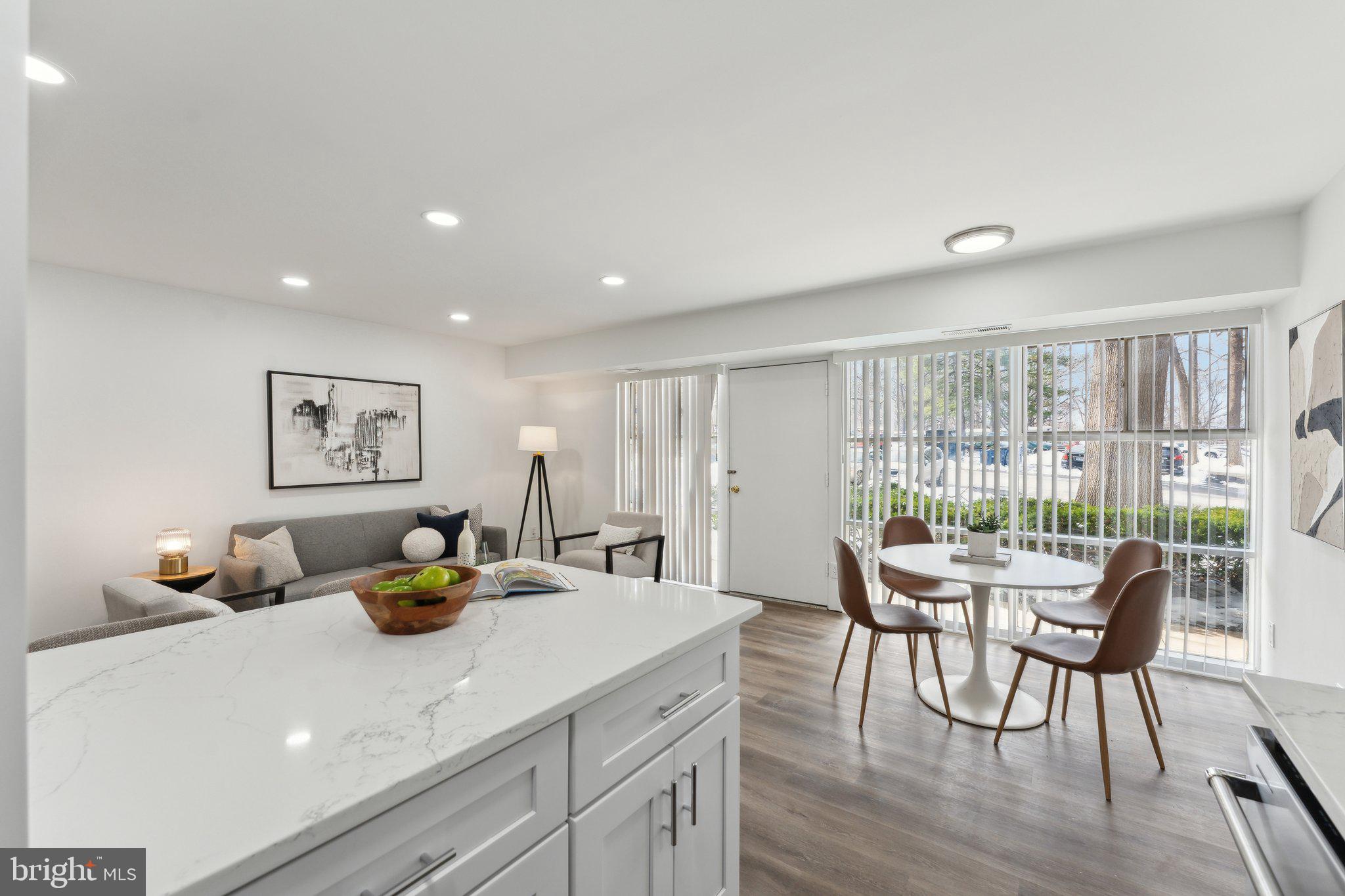 FAIRFAX HERITAGE - Residential