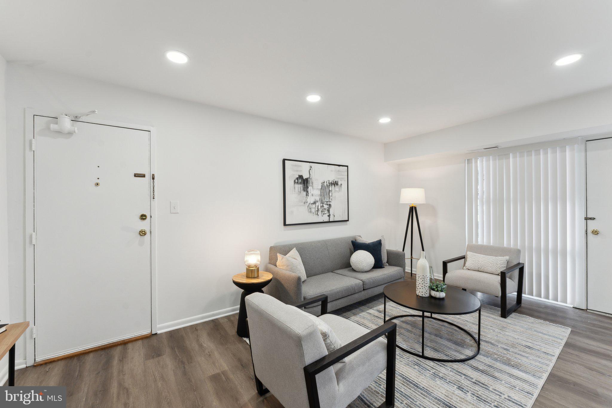 FAIRFAX HERITAGE - Residential